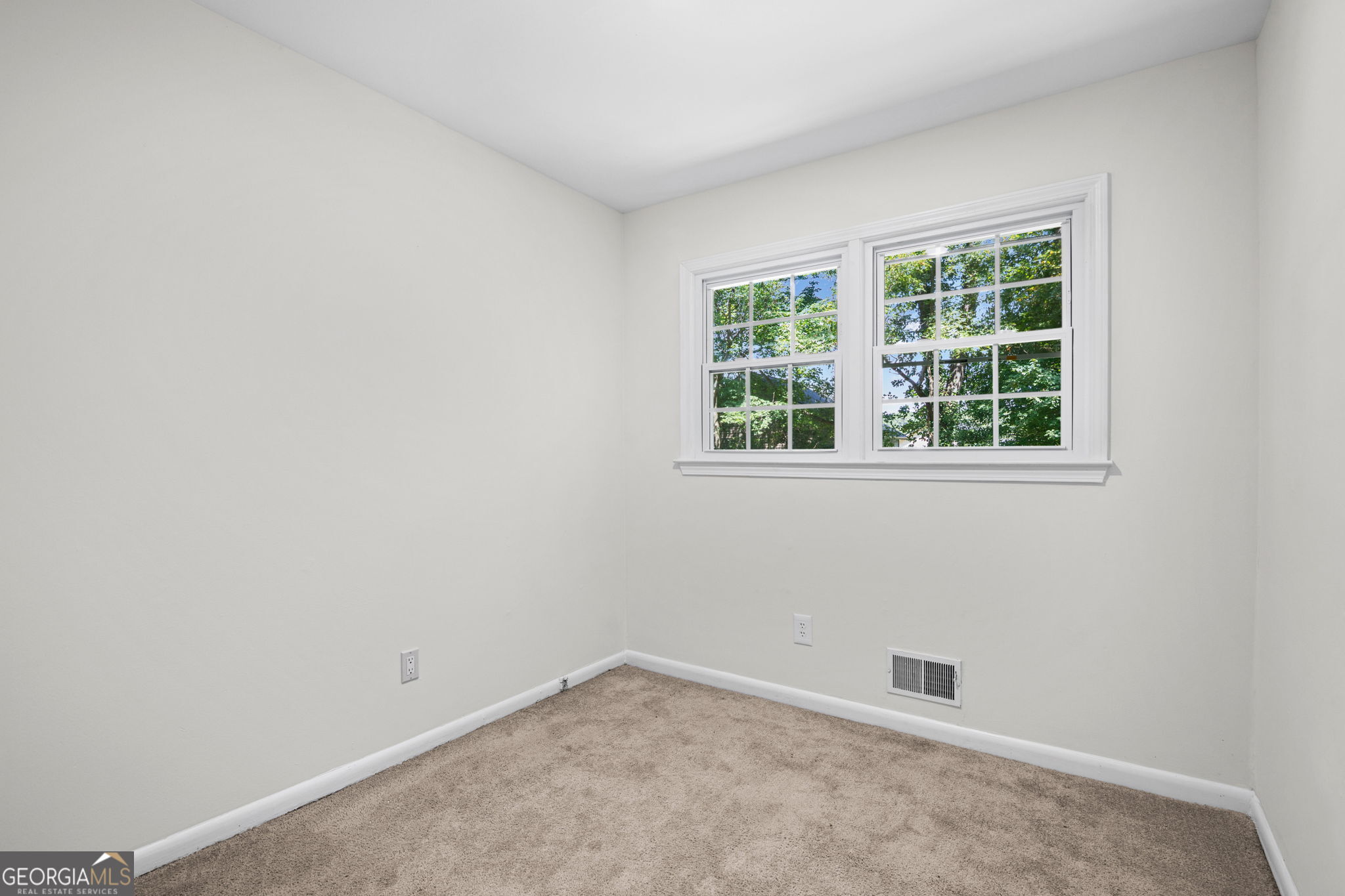 2840 Somerton Drive Property Photo 19
