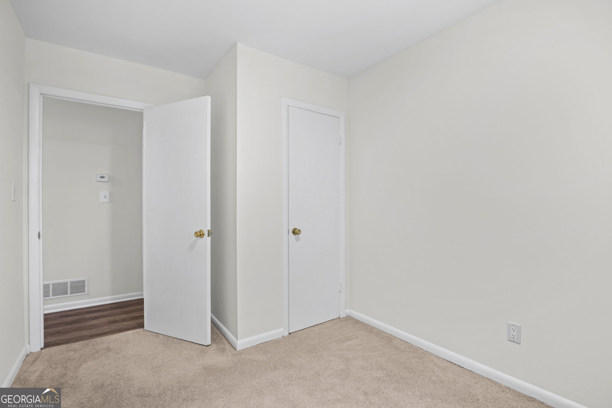 2840 Somerton Drive Property Photo 20