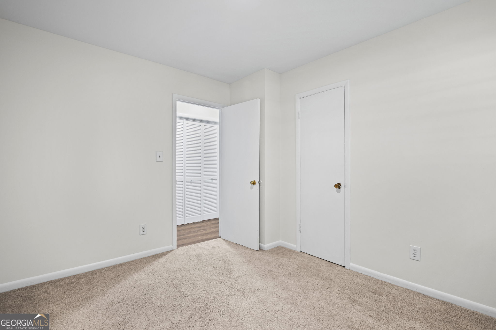 2840 Somerton Drive Property Photo 24