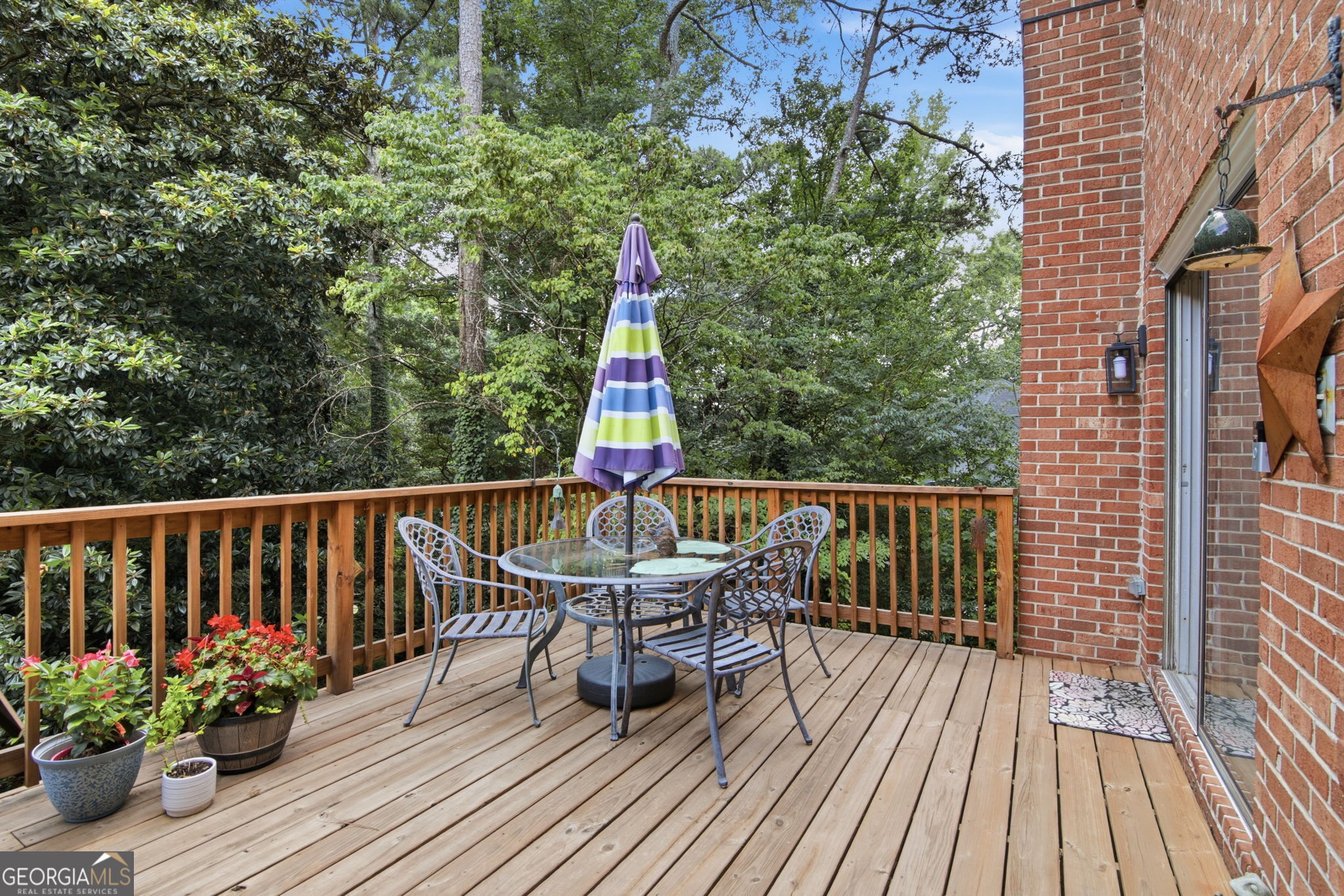 2059 Mountain Creek Drive Property Photo 17