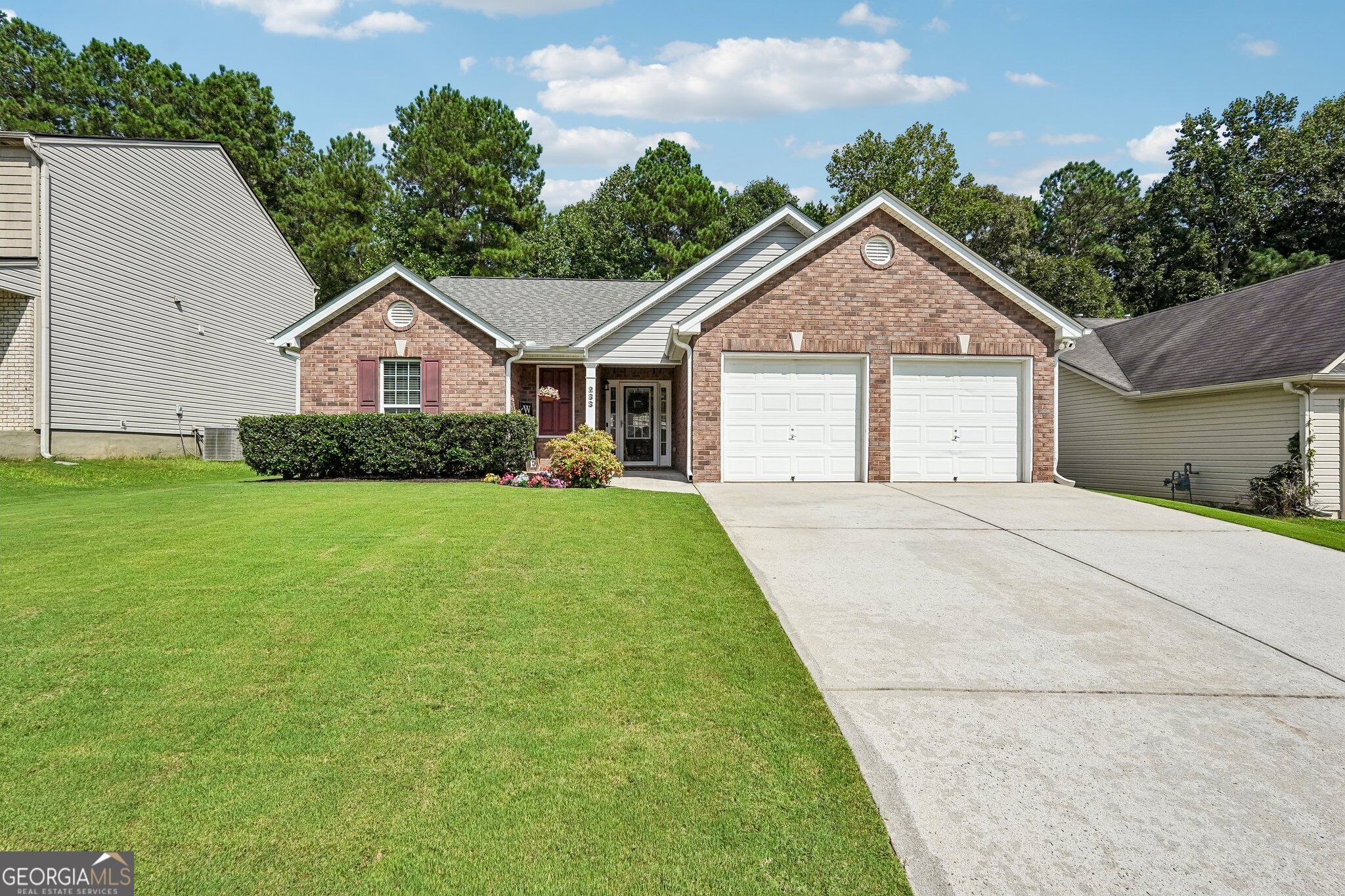 233 Arbor Creek Drive Property Photo 1