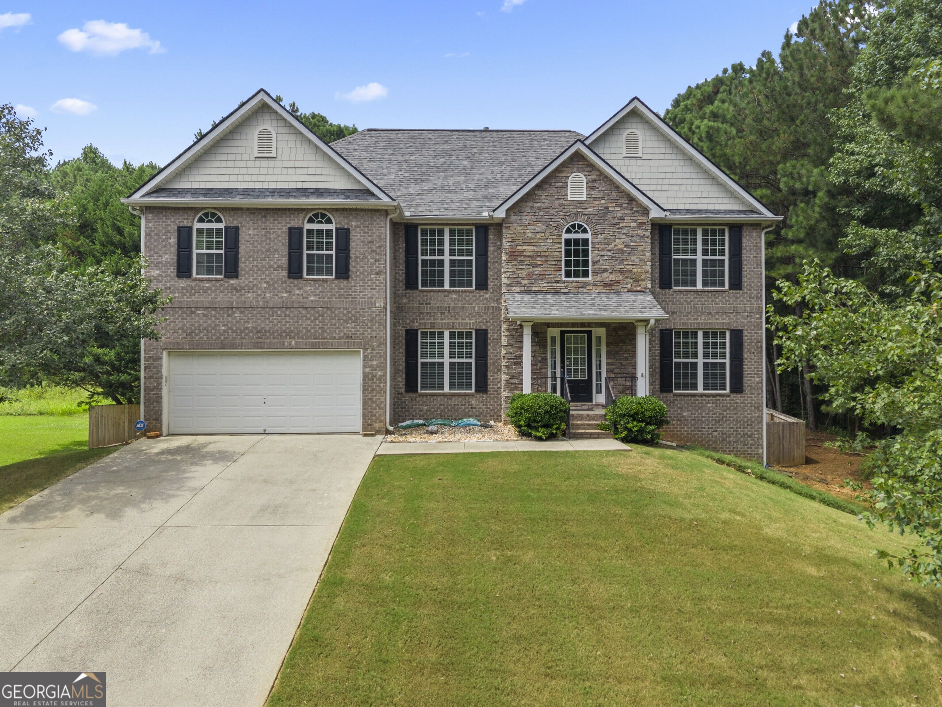 121 Hickory Branch Drive Property Photo 1