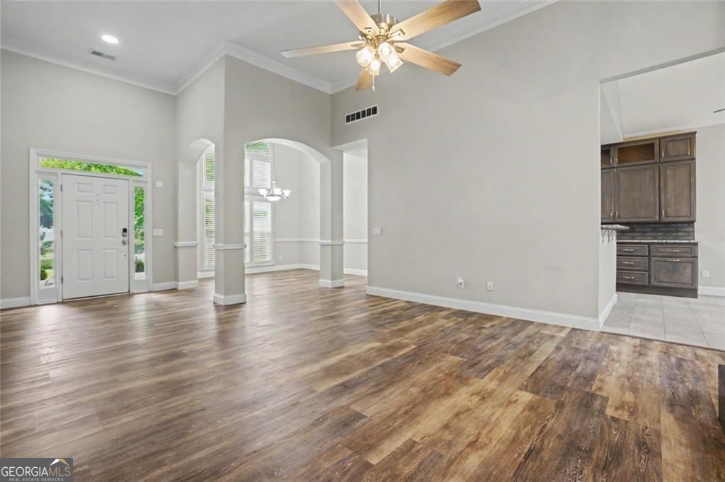 102 Legacy Court Property Photo 17