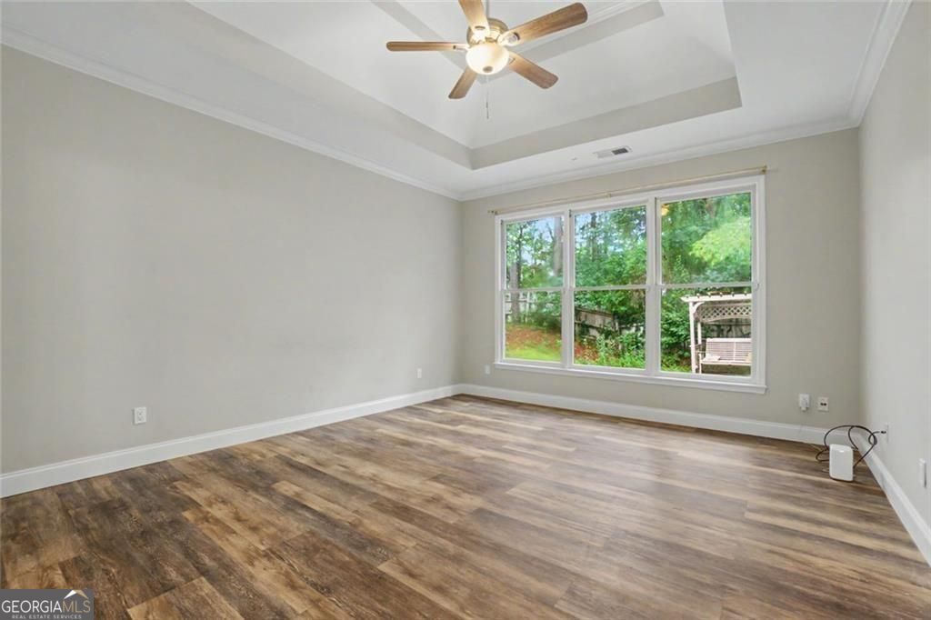102 Legacy Court Property Photo 25