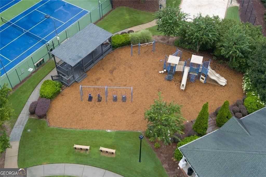 102 Legacy Court Property Photo 49