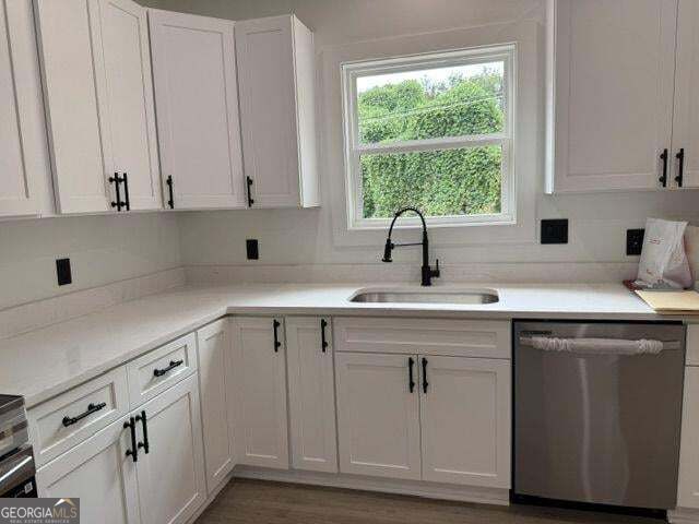 69 Easy Street Property Photo 8