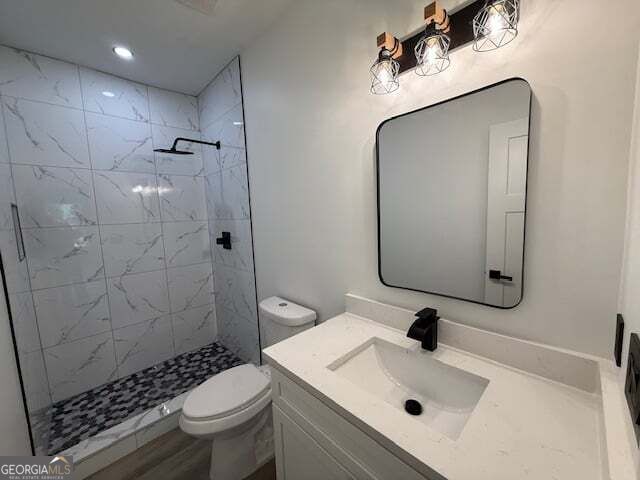 69 Easy Street Property Photo 18