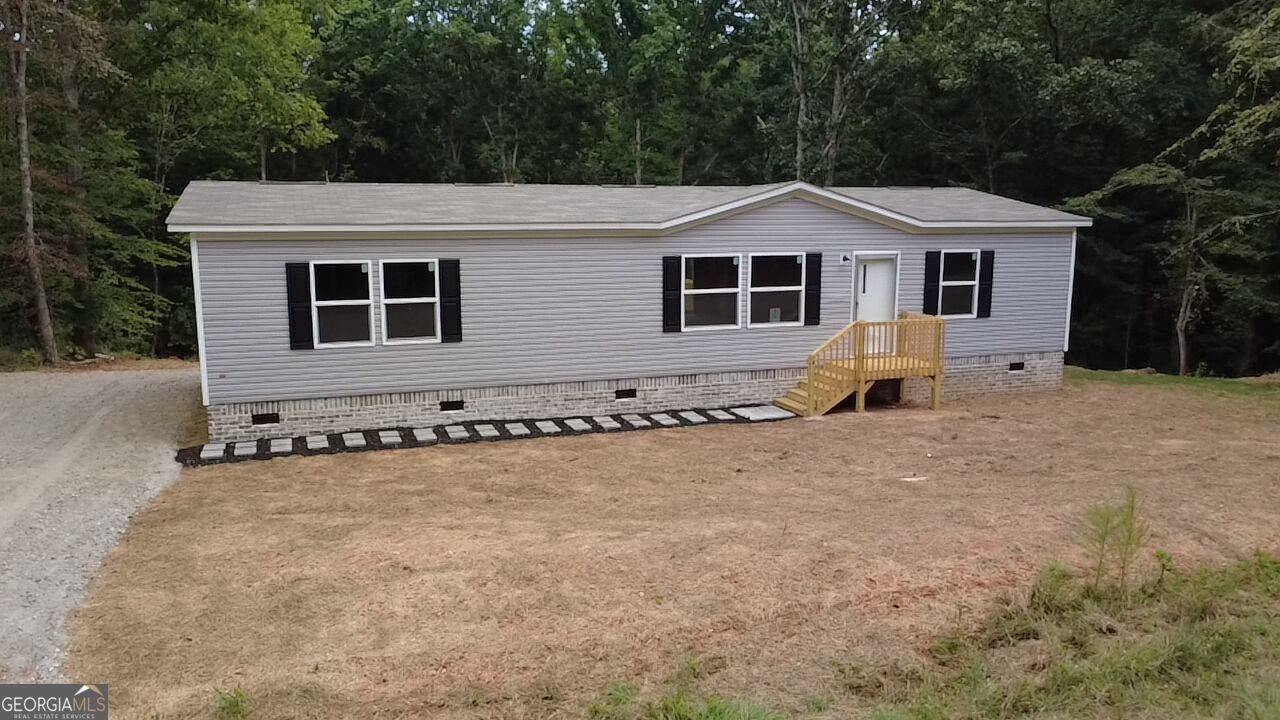 137 Mill Run Drive Property Photo 1