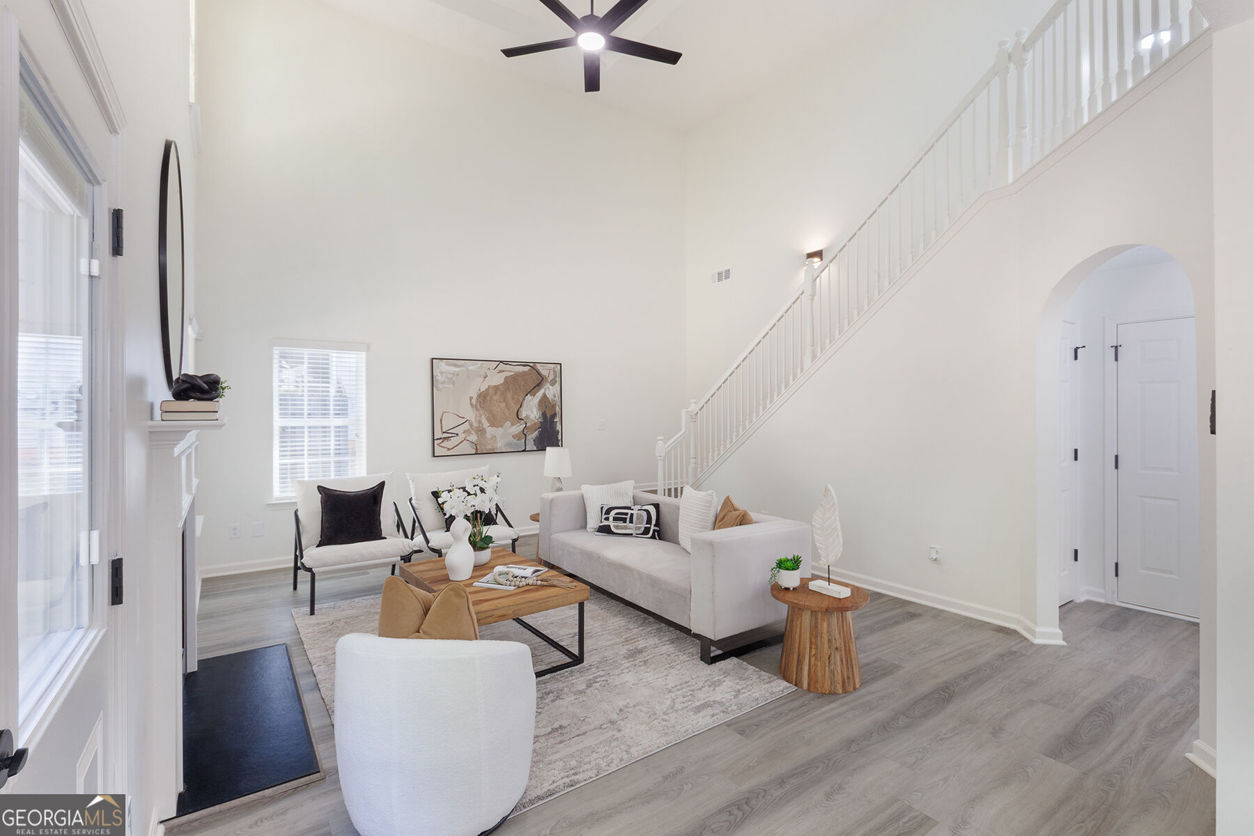 319 Sapphire Bend Property Photo 15