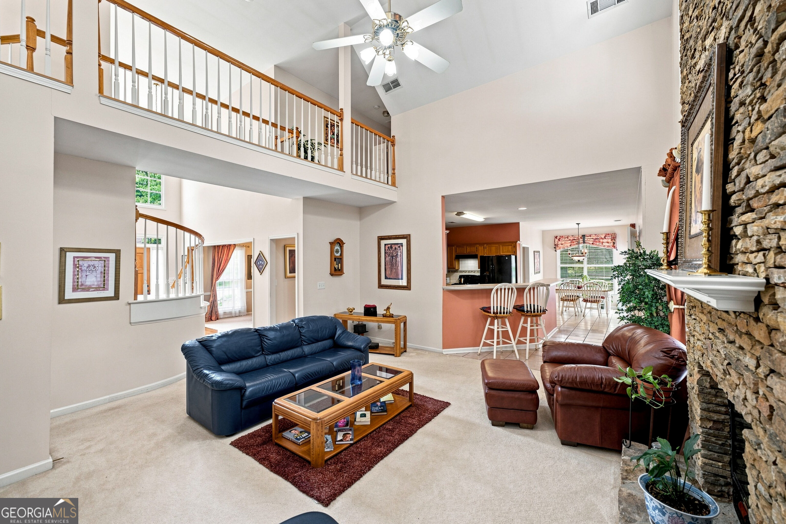 243 Harbor Pointe Drive Property Photo 12