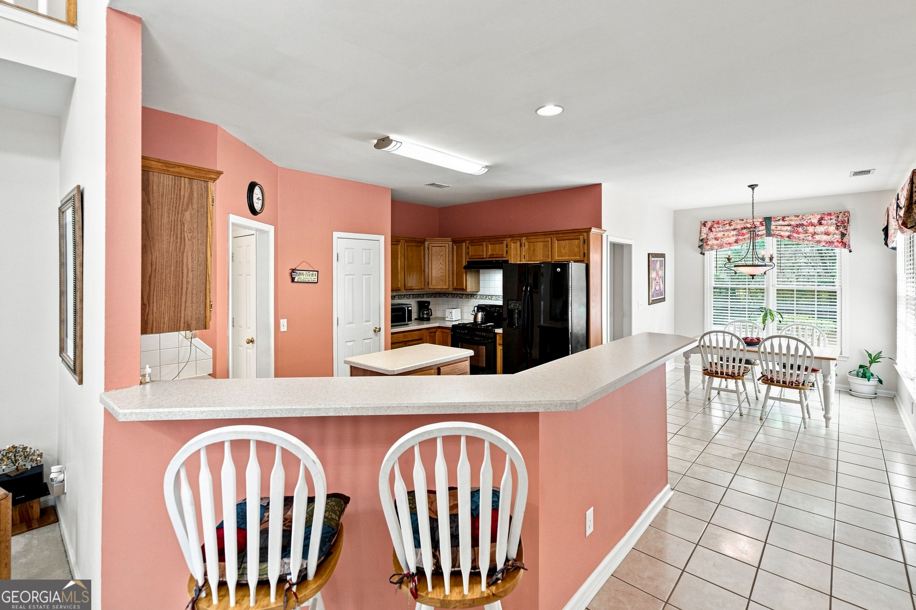 243 Harbor Pointe Drive Property Photo 13