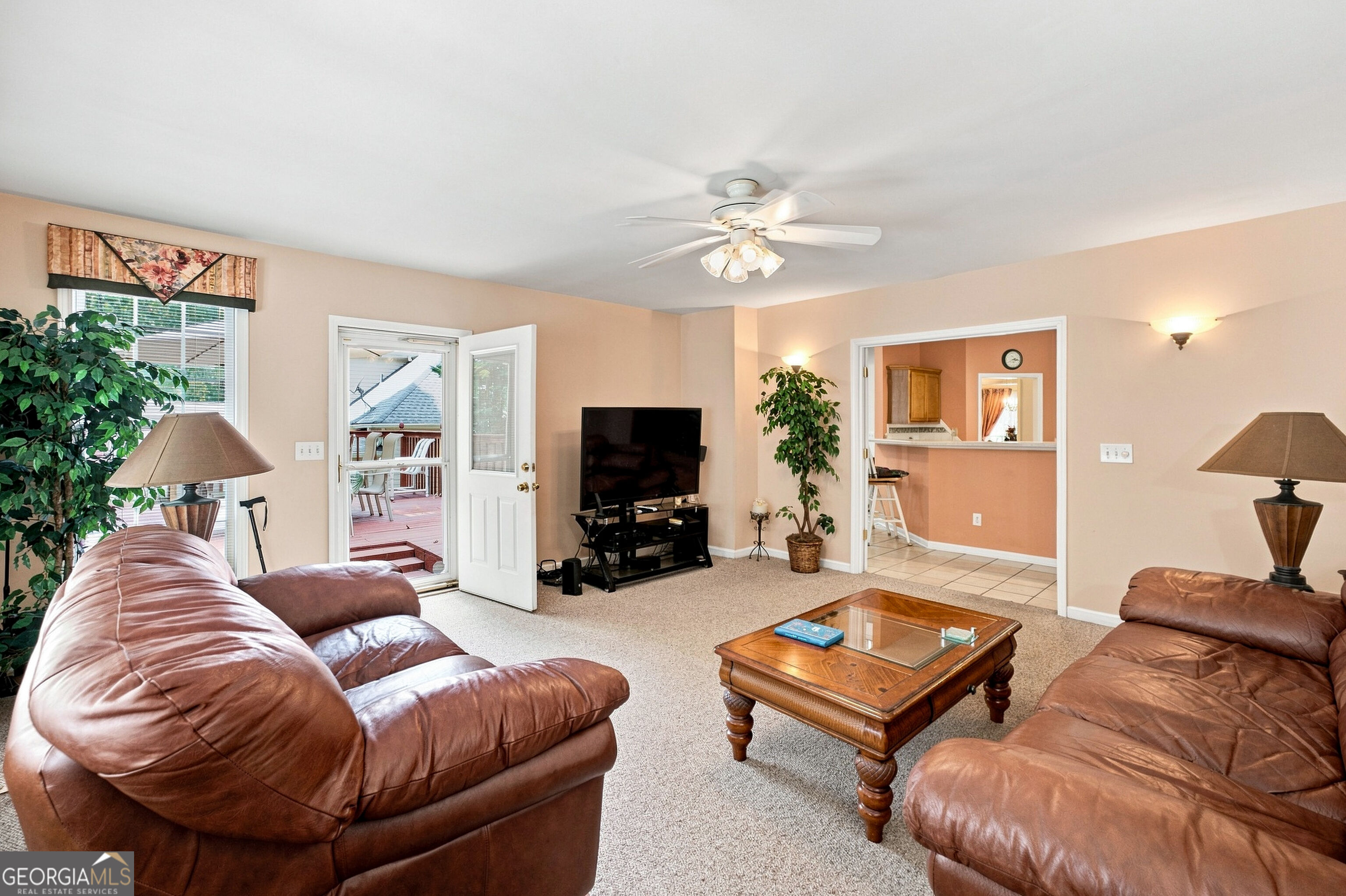 243 Harbor Pointe Drive Property Photo 20