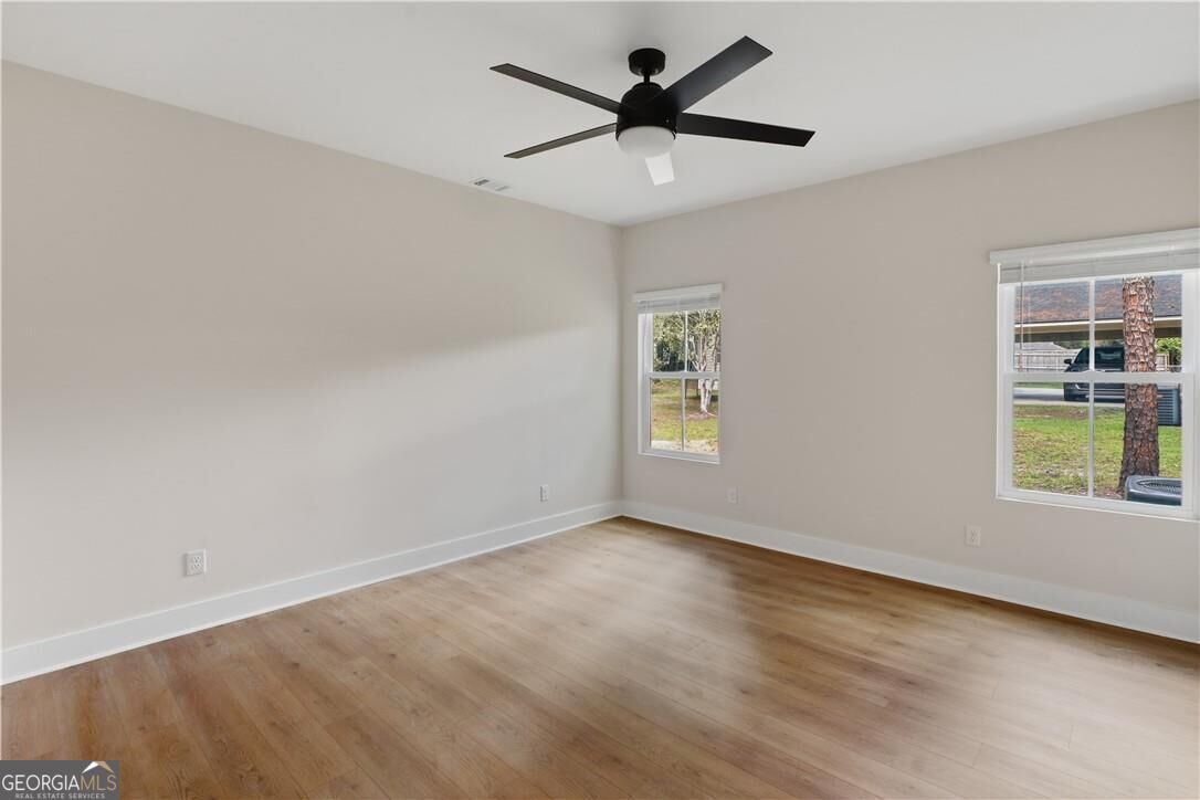 406 S Ash Street Property Photo 16
