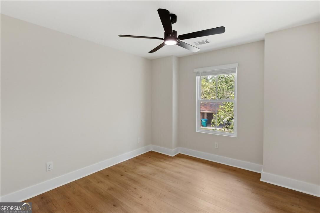 406 S Ash Street Property Photo 24