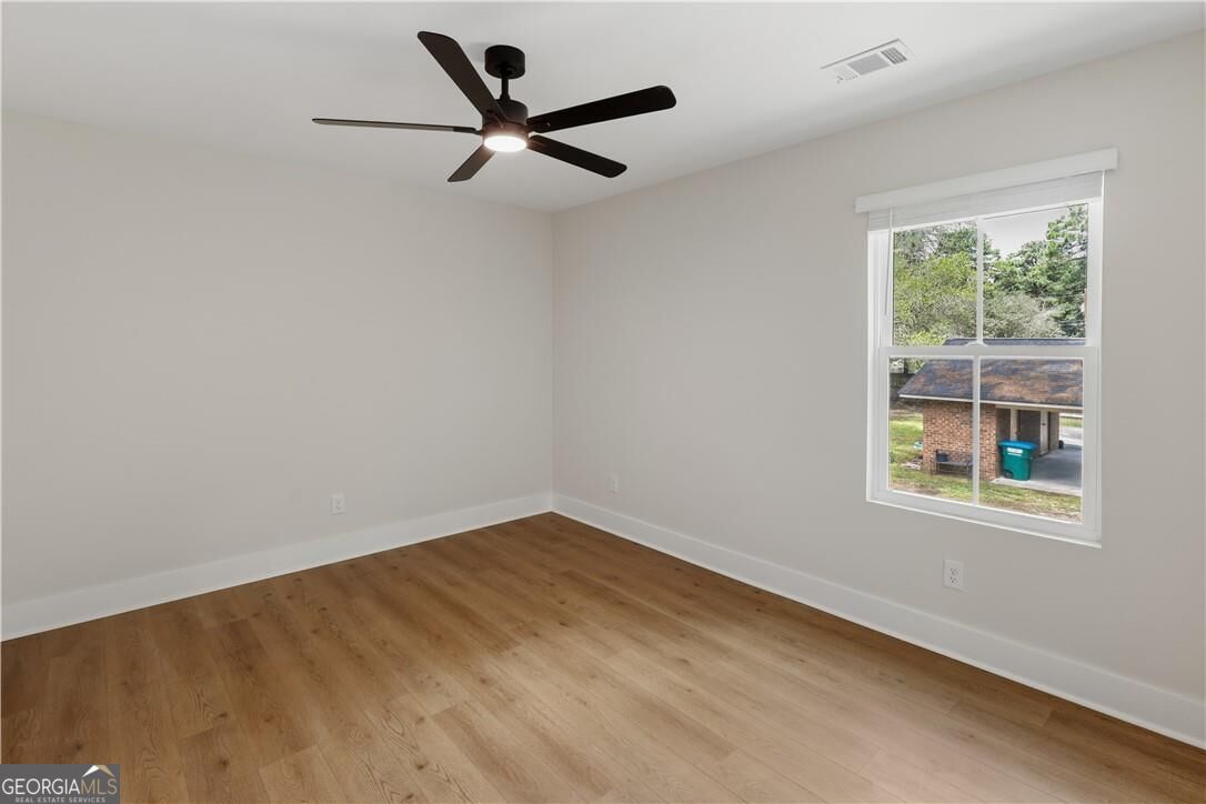 406 S Ash Street Property Photo 28