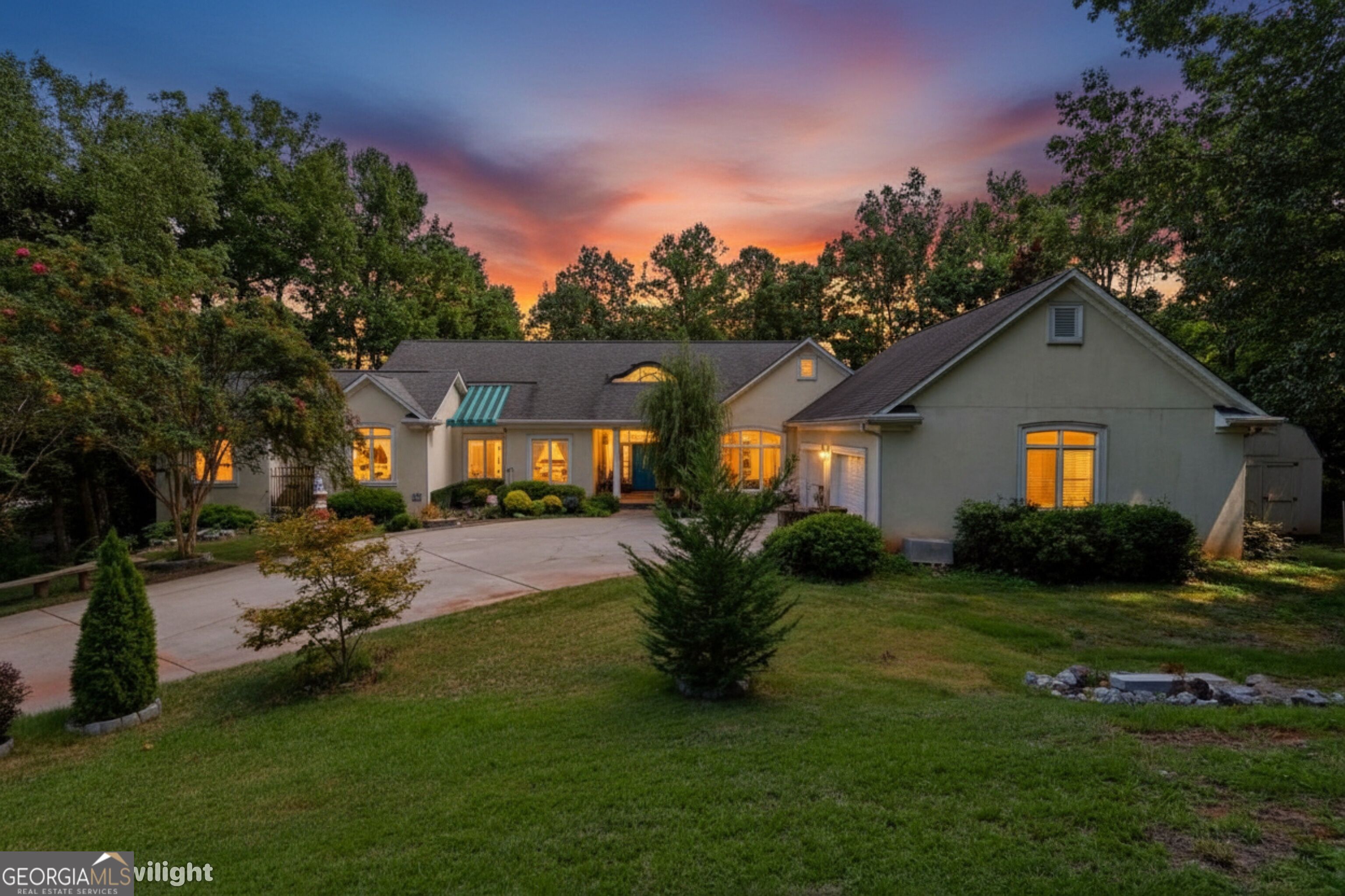 21 Rocky Circle Ne Property Photo 1