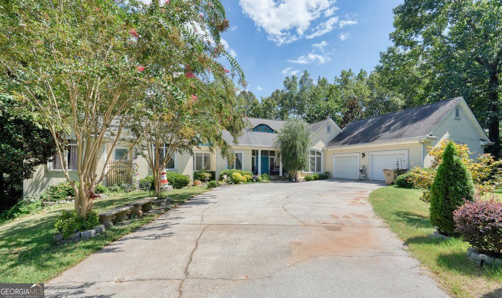 21 Rocky Circle Ne Property Photo 5