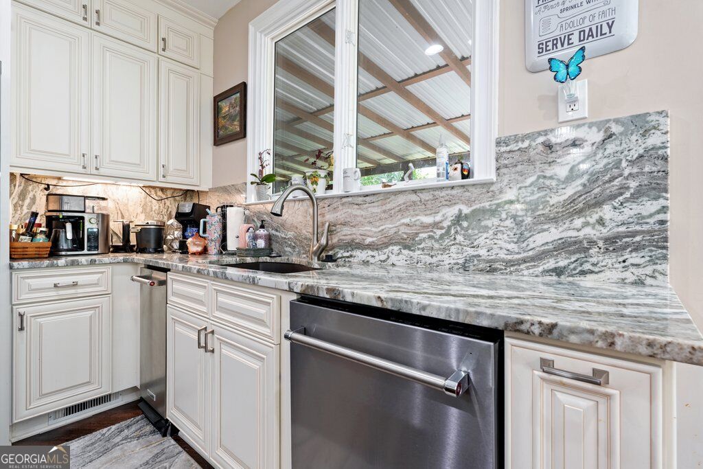 21 Rocky Circle Ne Property Photo 10