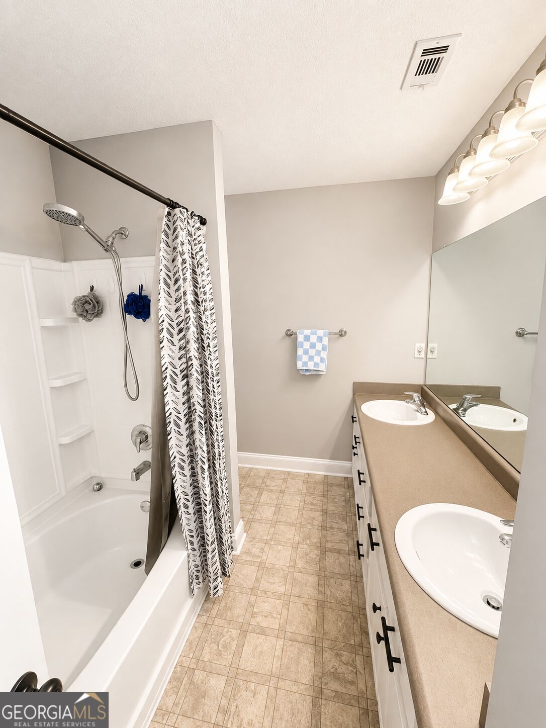 179 Parish Loop Ne Property Photo 7