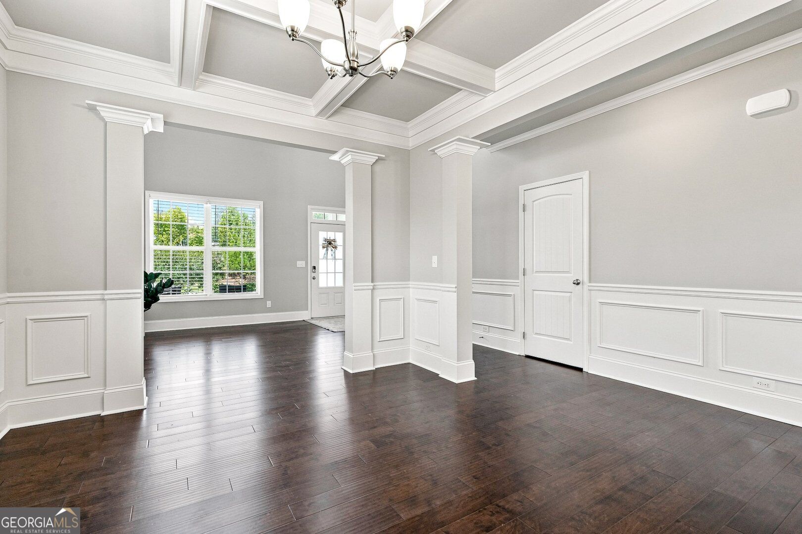 6715 Rambling Vale Property Photo 8