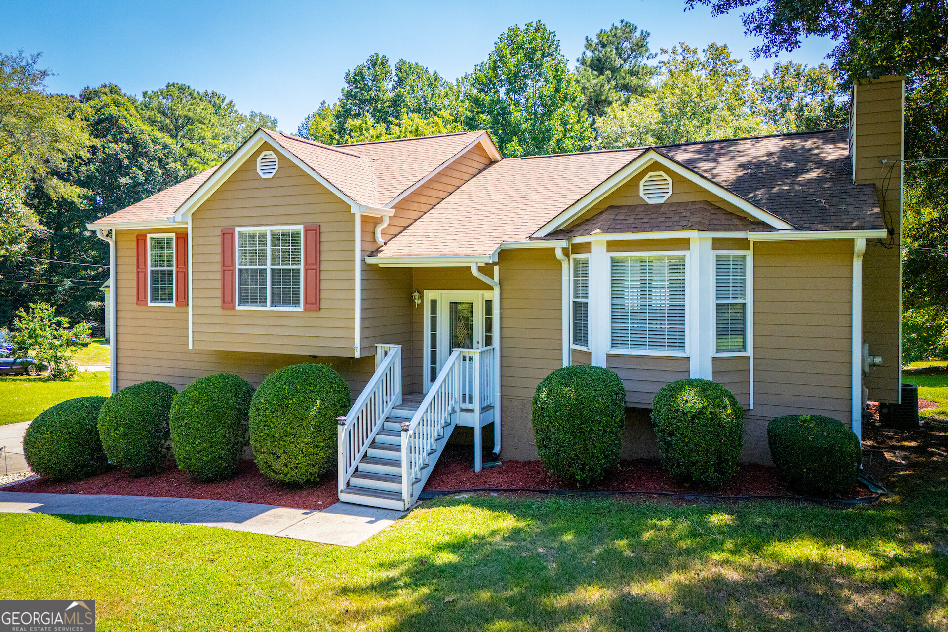 20 River Oak Court Property Photo 1