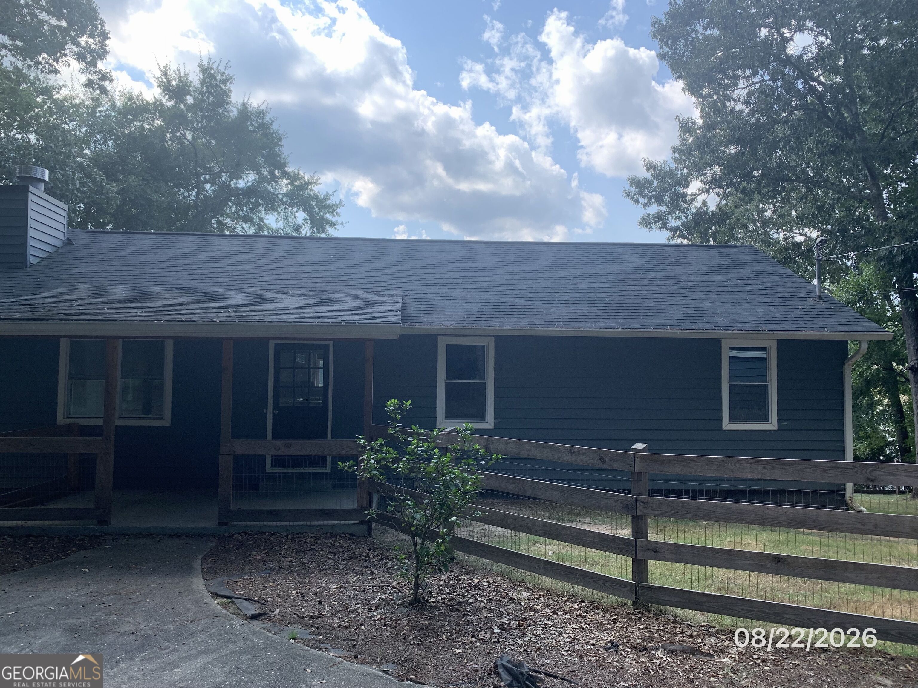 231 Cardinal Point Property Photo 2