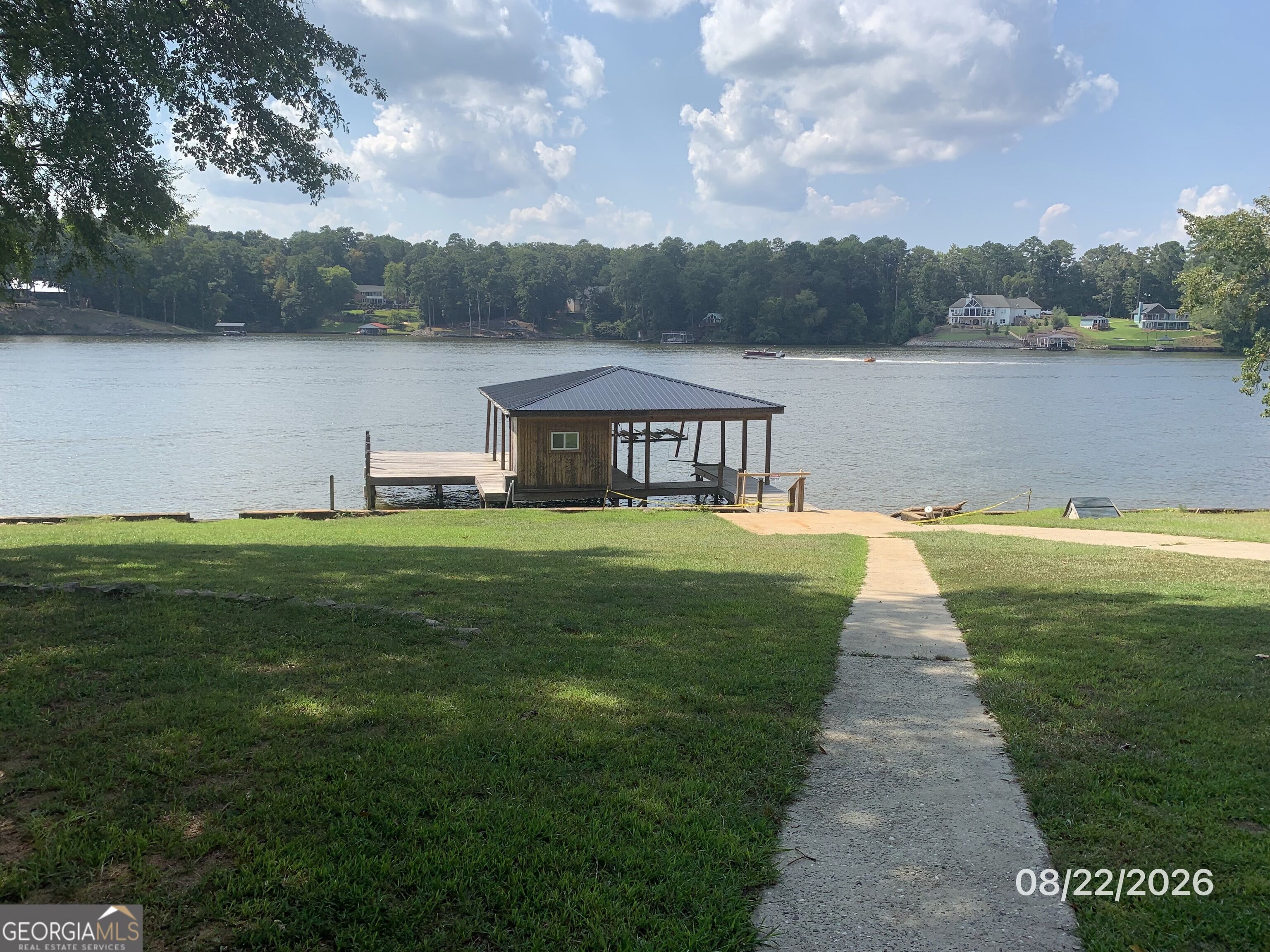 231 Cardinal Point Property Photo 3