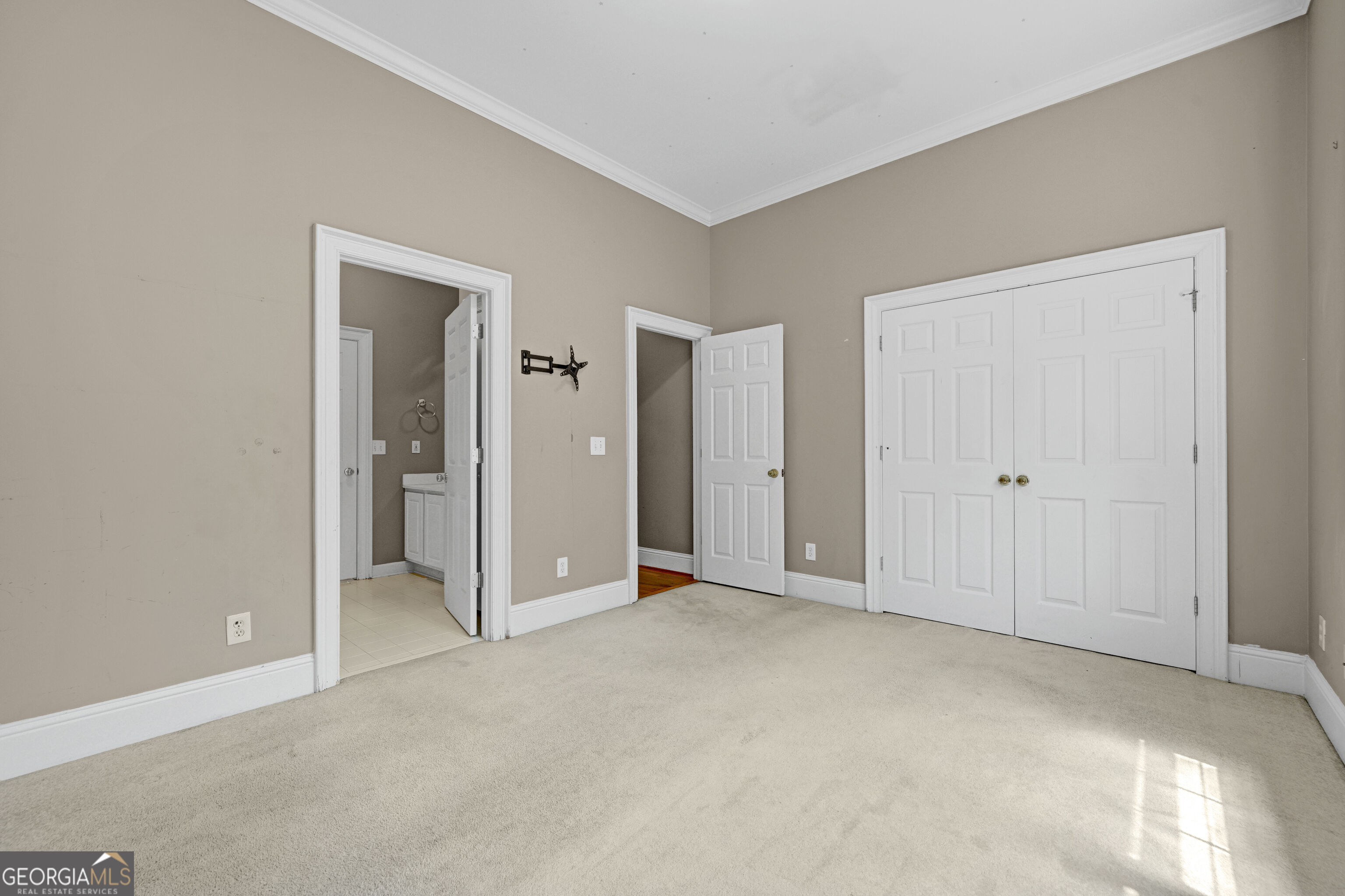 1566 Greyson Ridge Property Photo 9