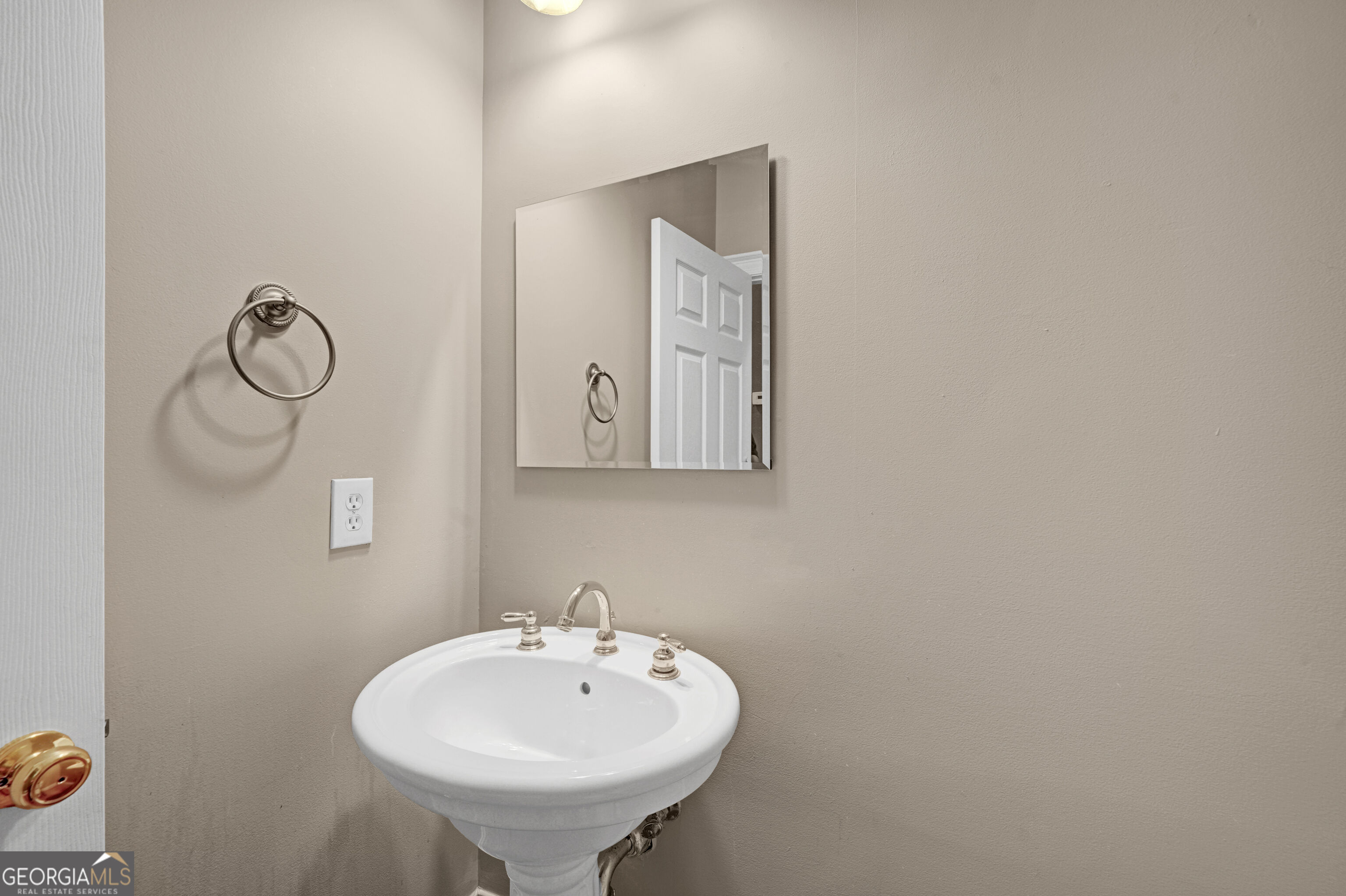 1566 Greyson Ridge Property Photo 18