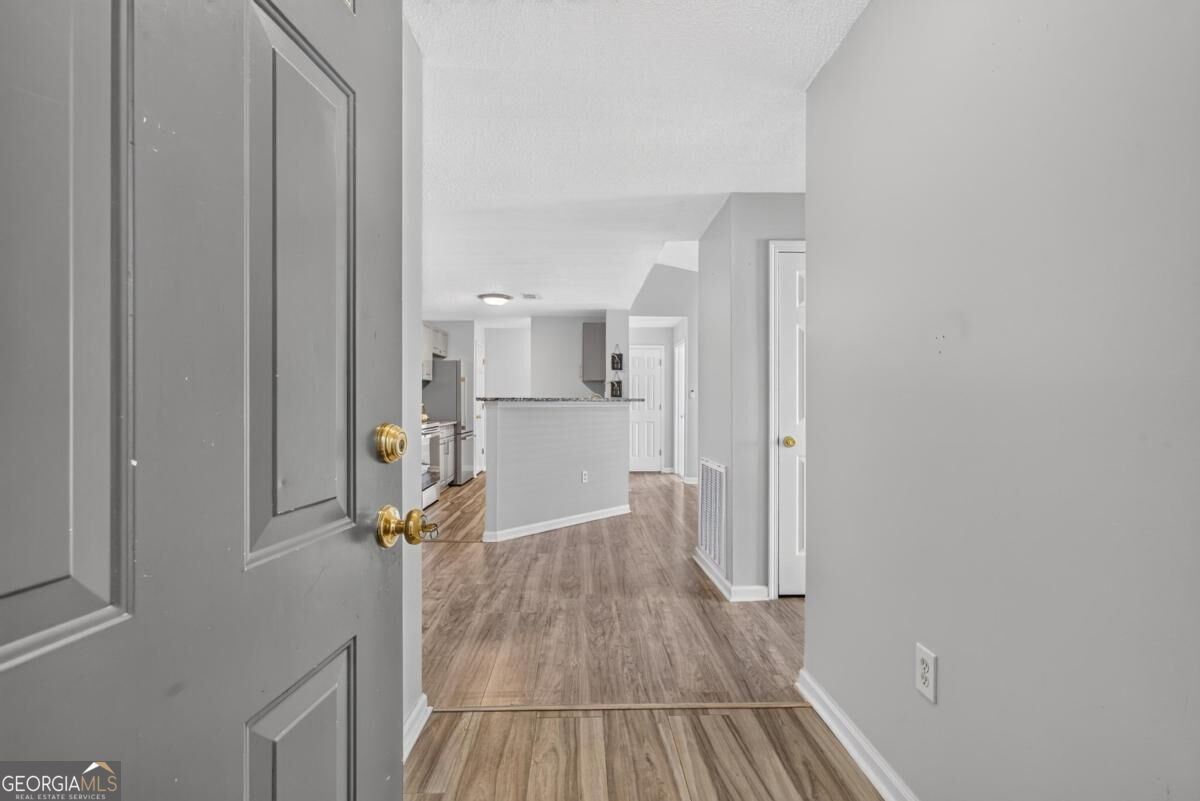 6308 Primrose Path Property Photo 5