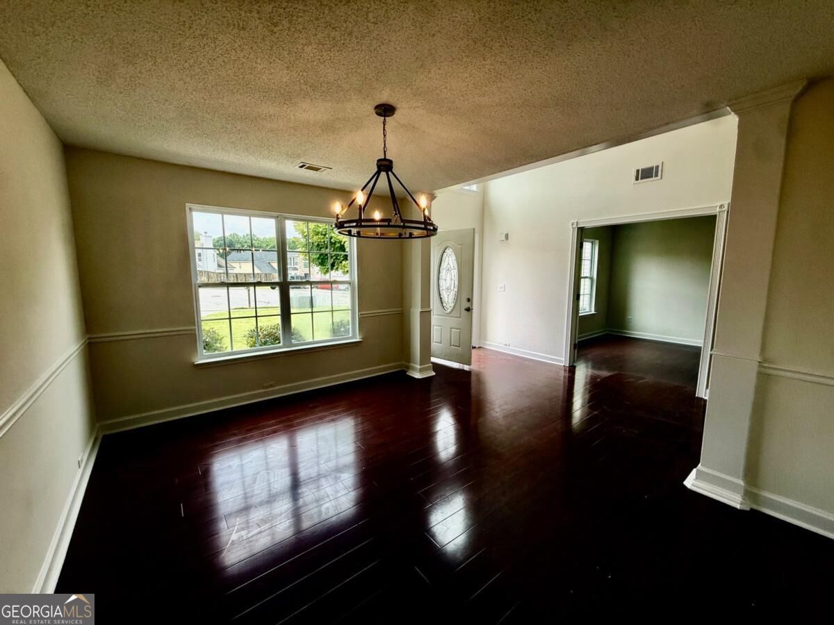 510 Shire Lane Property Photo 6