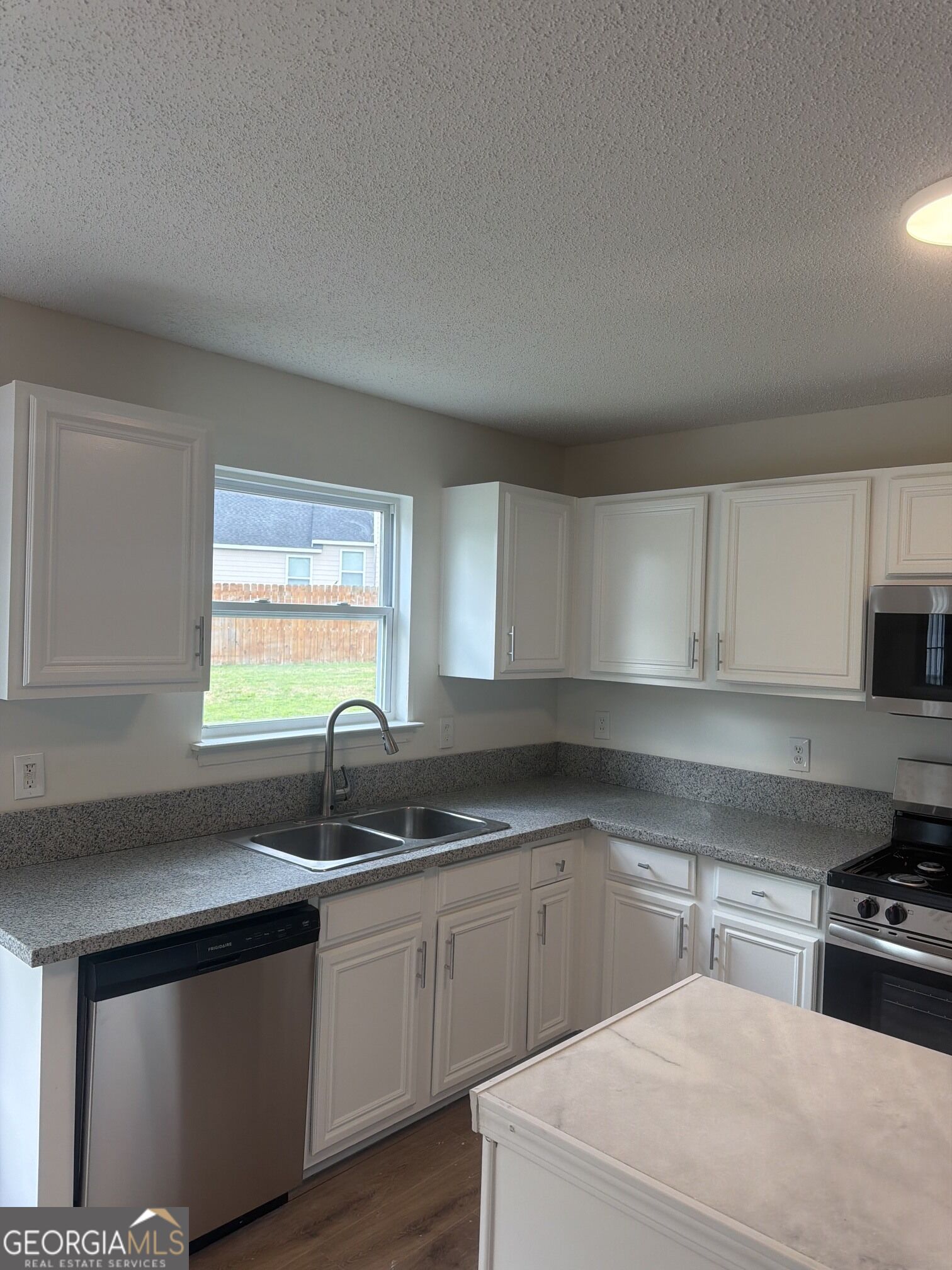510 Shire Lane Property Photo 8
