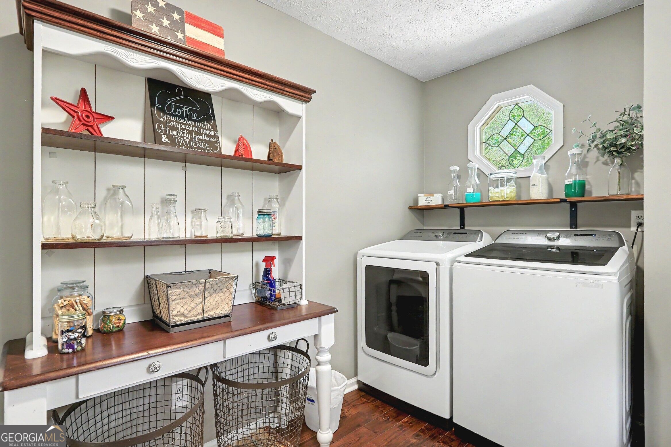 305 Hillview Road Property Photo 15
