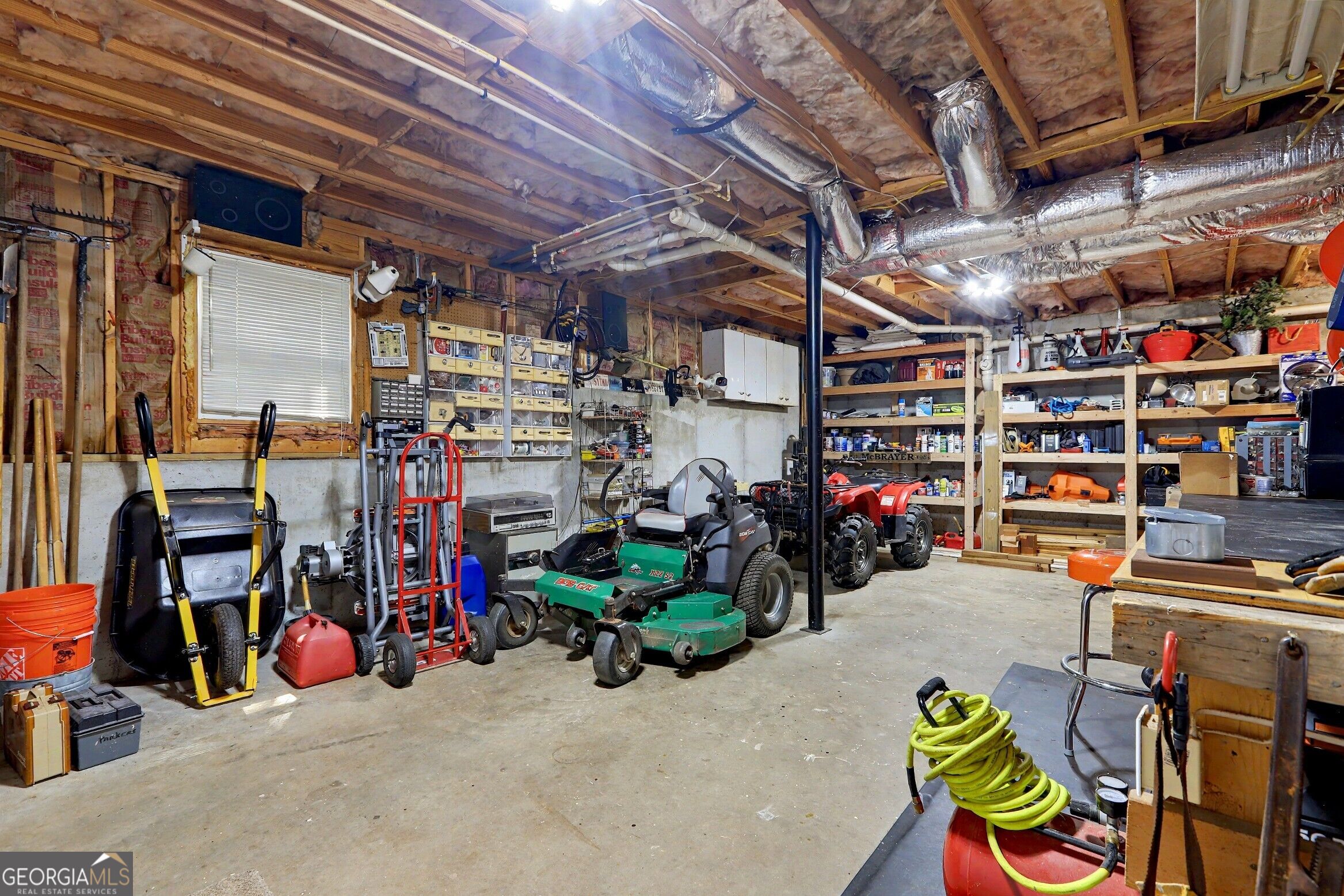 305 Hillview Road Property Photo 18