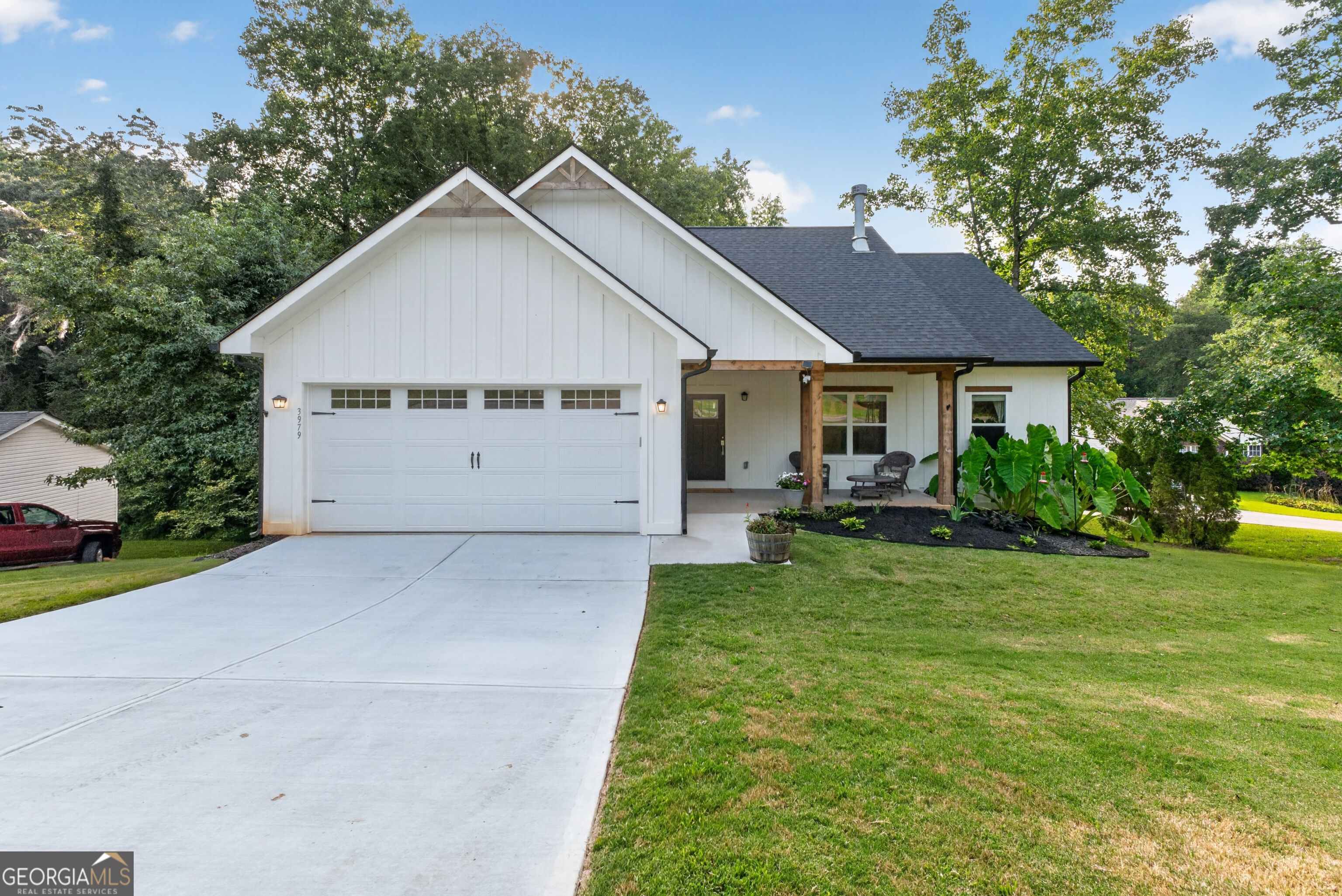 3979 Pointe N Property Photo 1