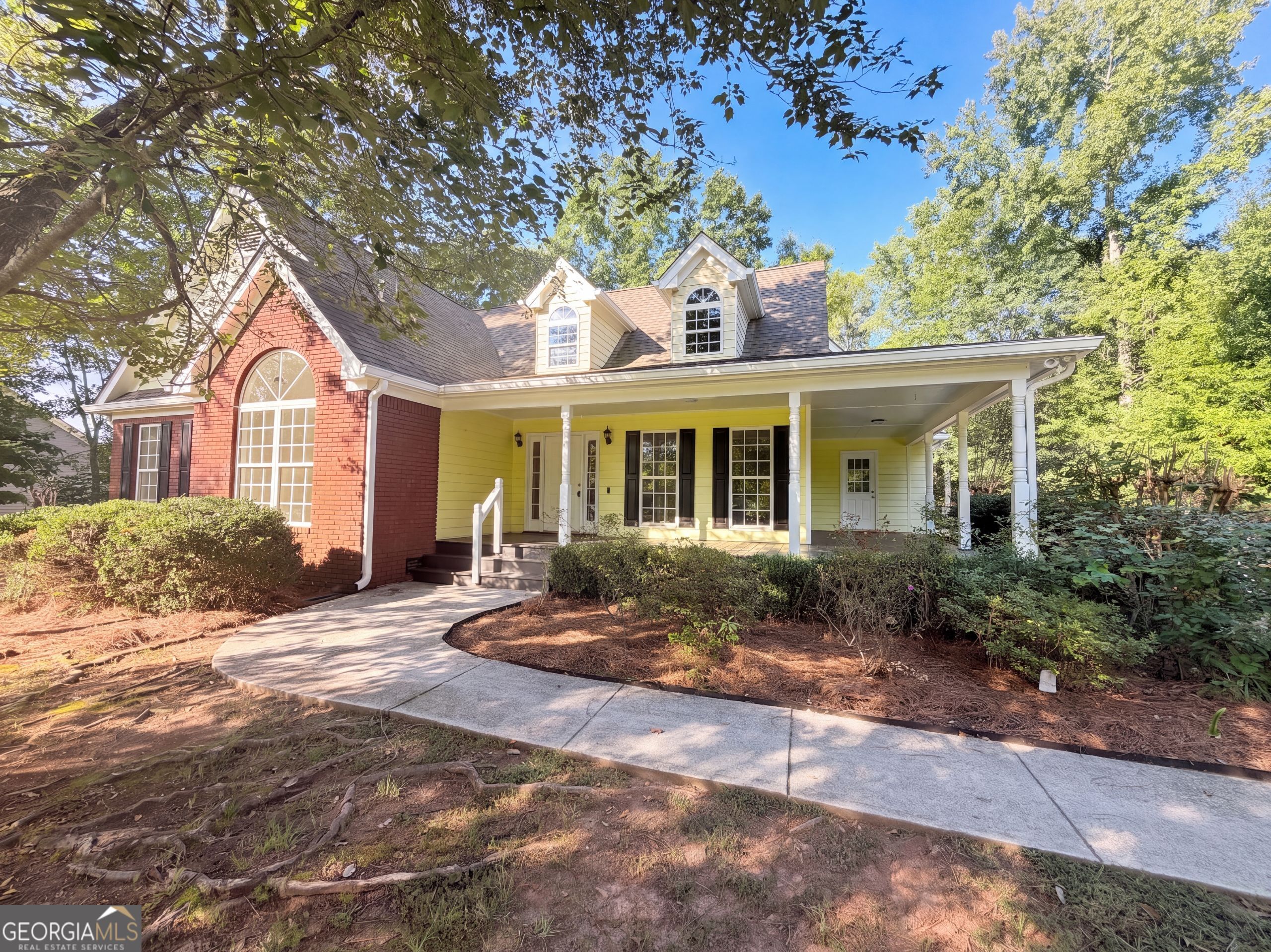 2050 Windfield Drive Property Photo 1