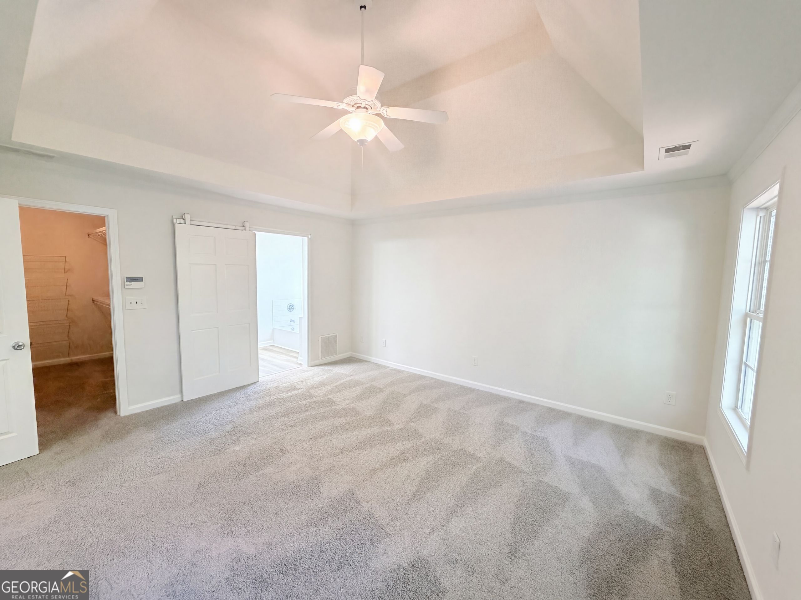 2050 Windfield Drive Property Photo 4