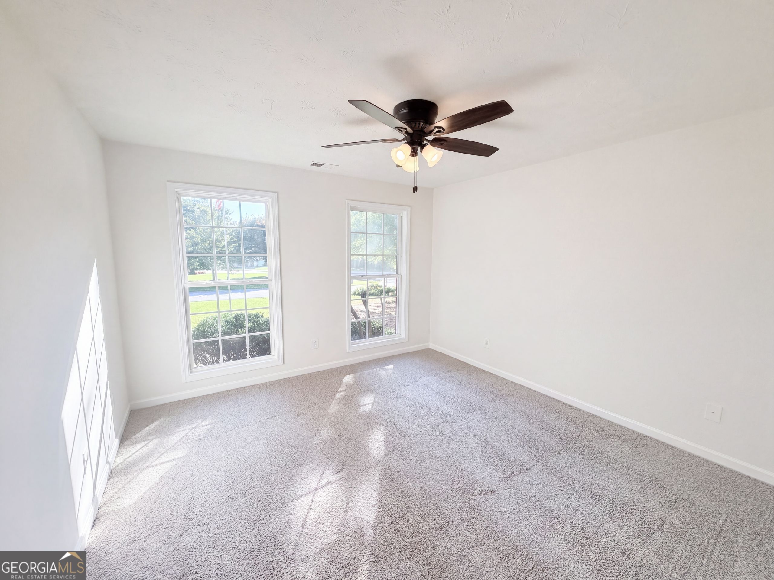 2050 Windfield Drive Property Photo 10