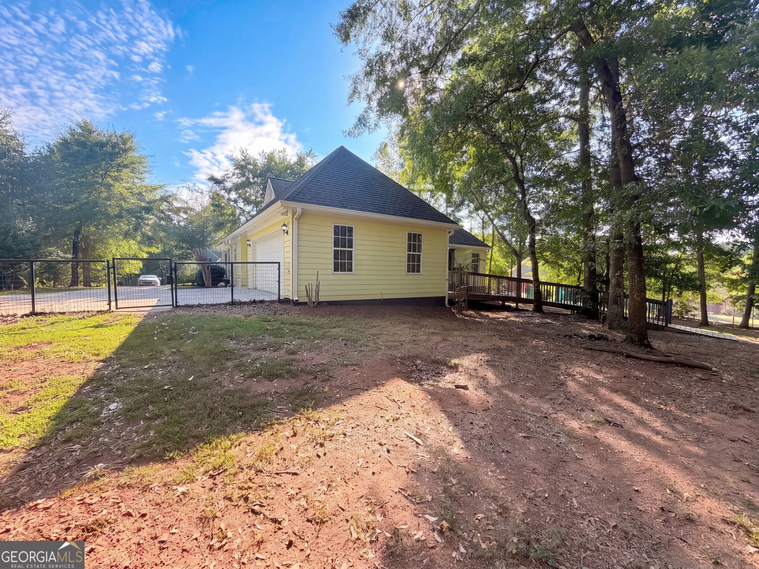 2050 Windfield Drive Property Photo 22