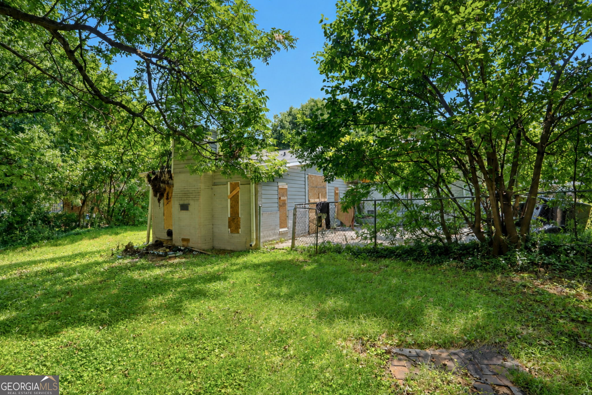 2824 Lynda Place Property Photo 11
