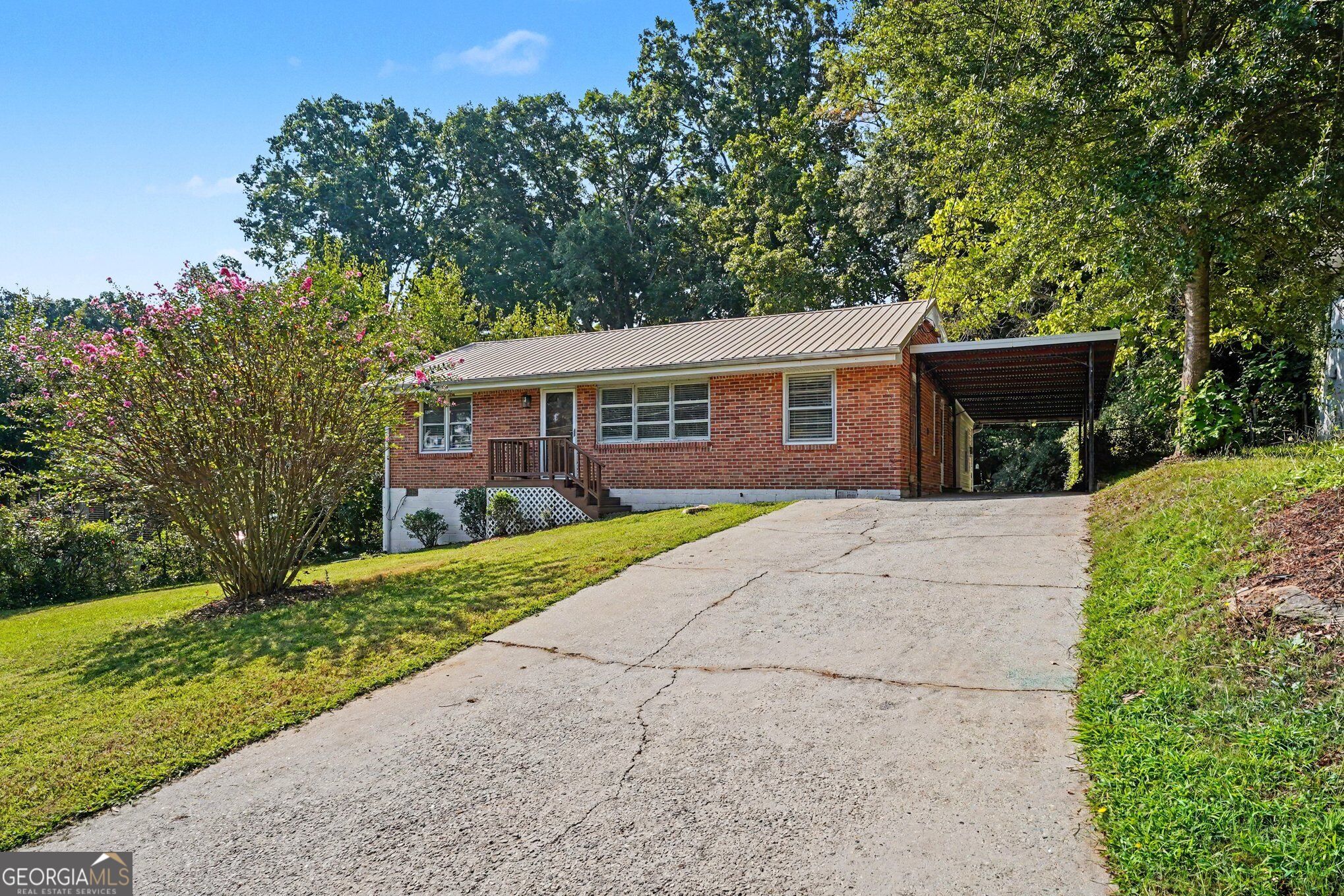 1113 S Parkwood Drive