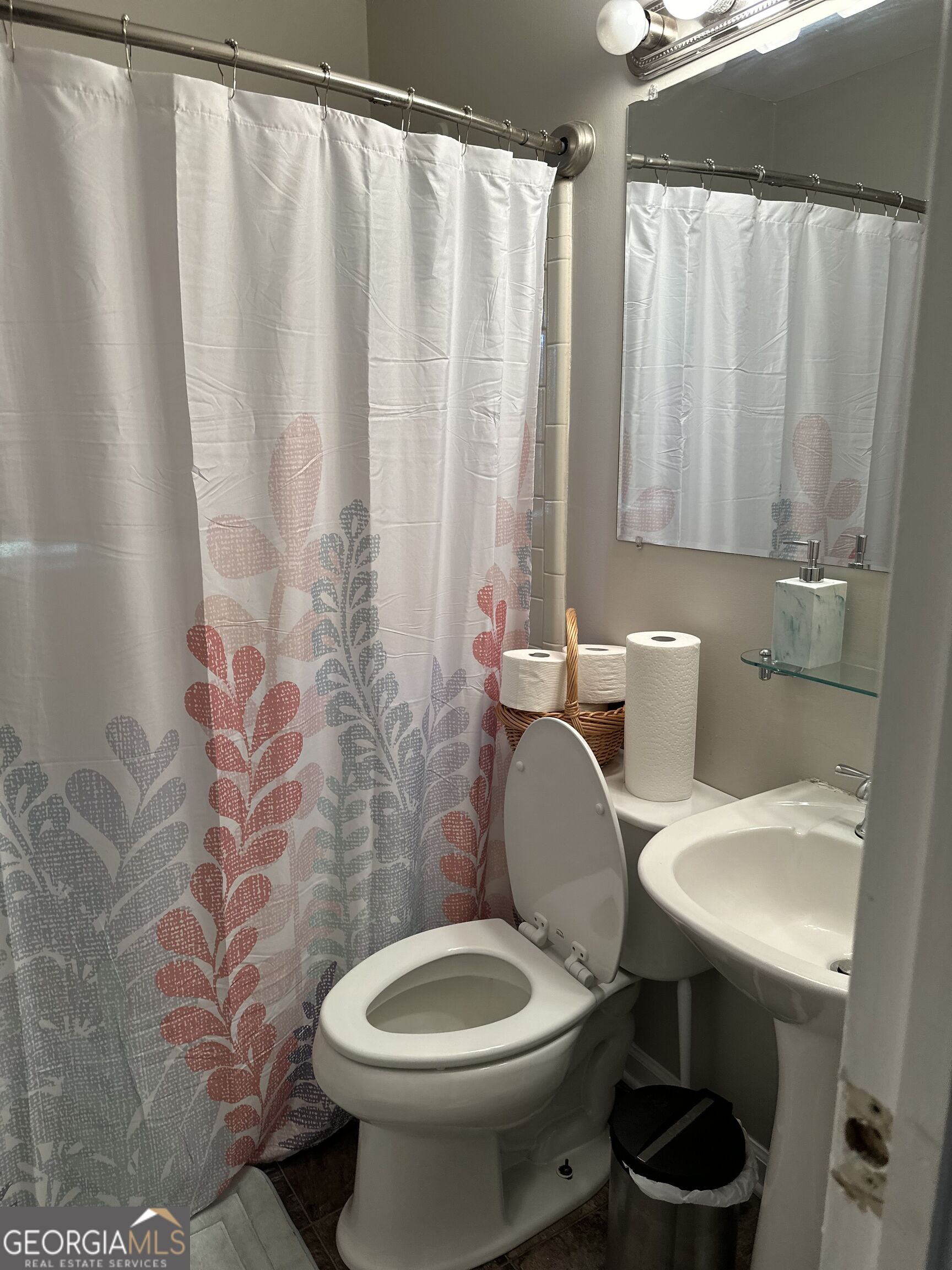 1613 Apple Valley Drive Property Photo 17