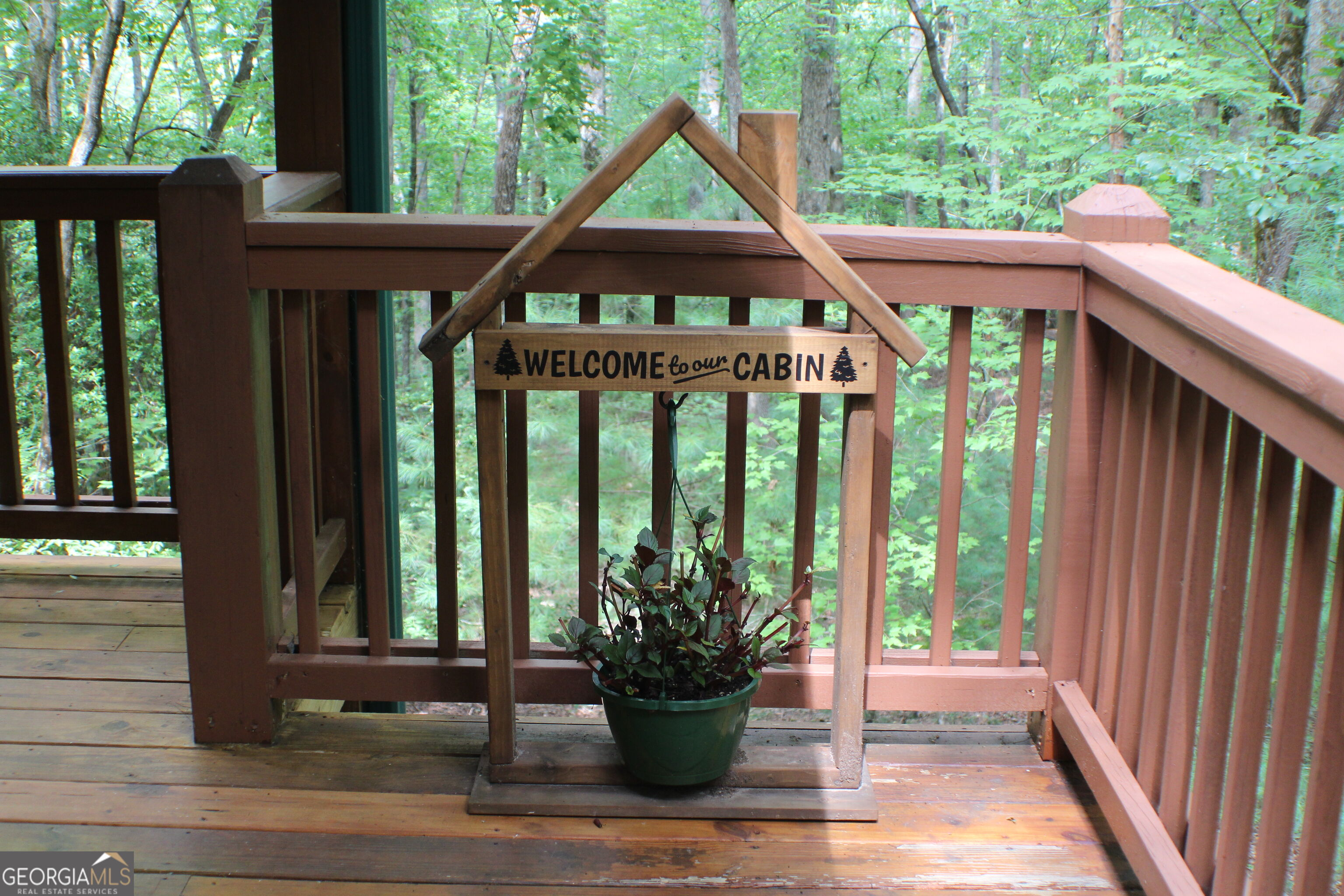 90 Pine Tree Drive Property Photo 12