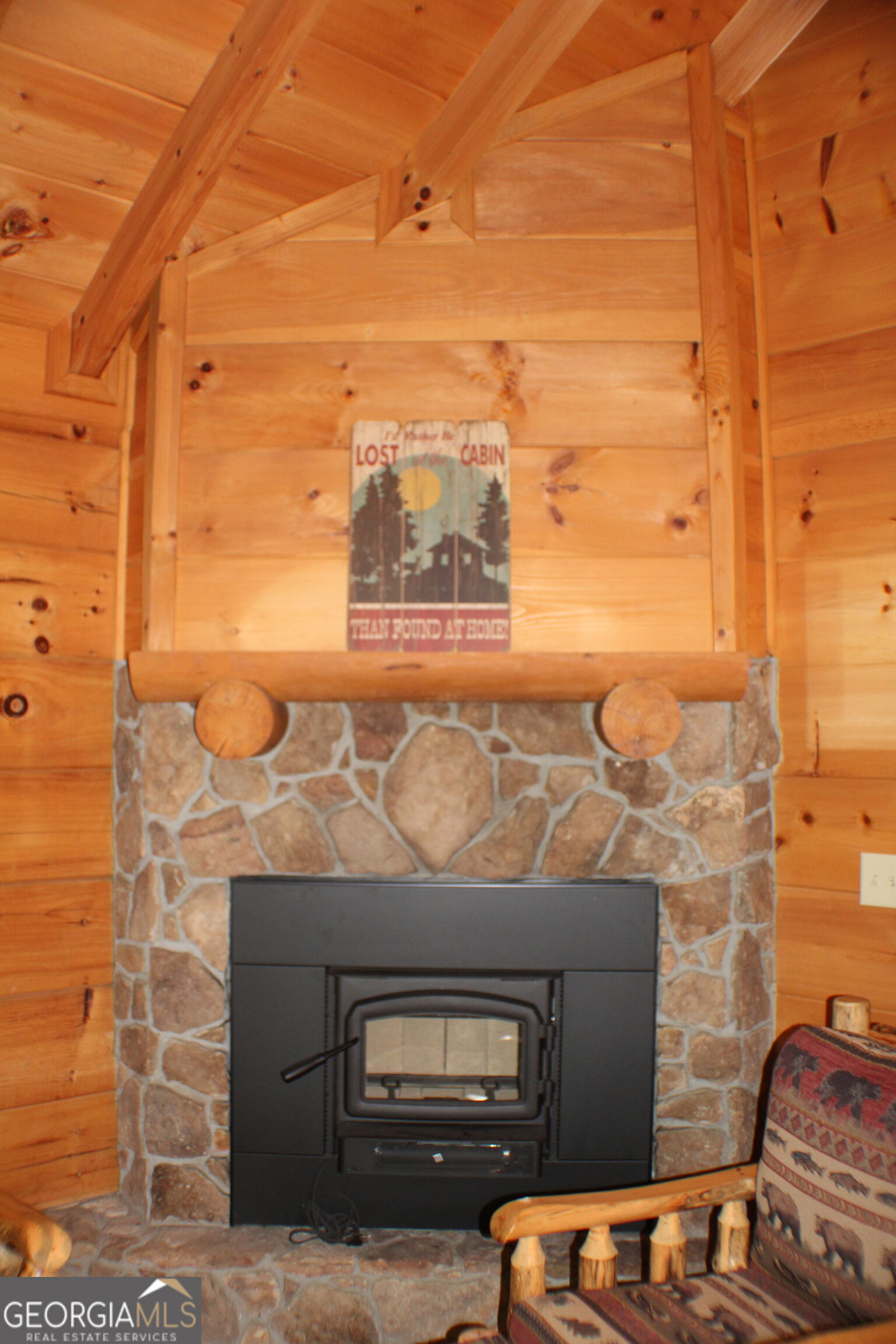 90 Pine Tree Drive Property Photo 14