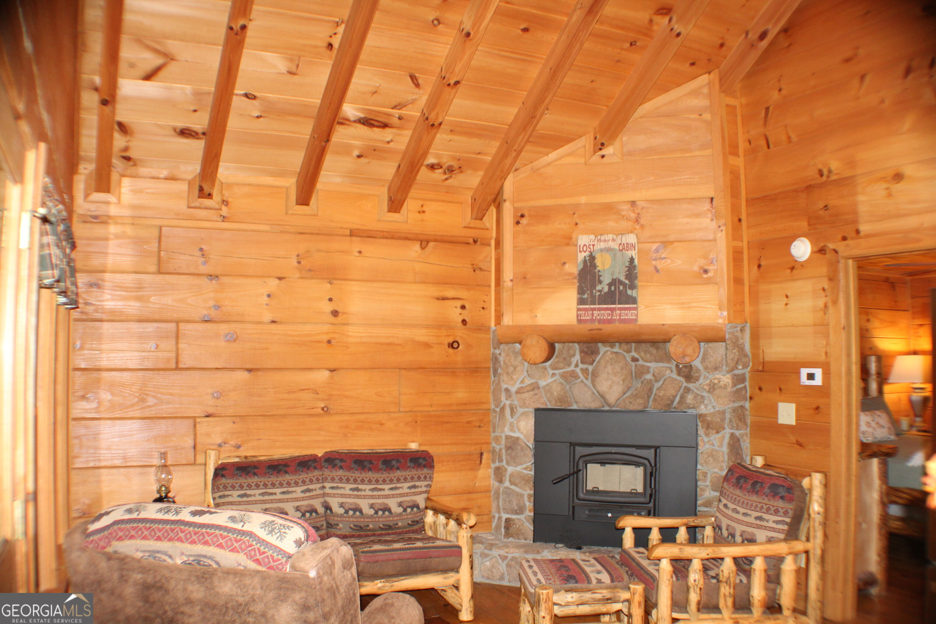 90 Pine Tree Drive Property Photo 15