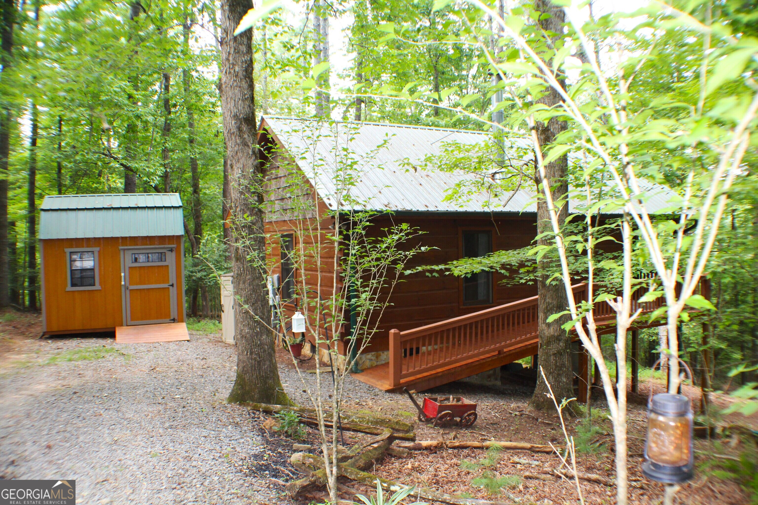 90 Pine Tree Drive Property Photo 18