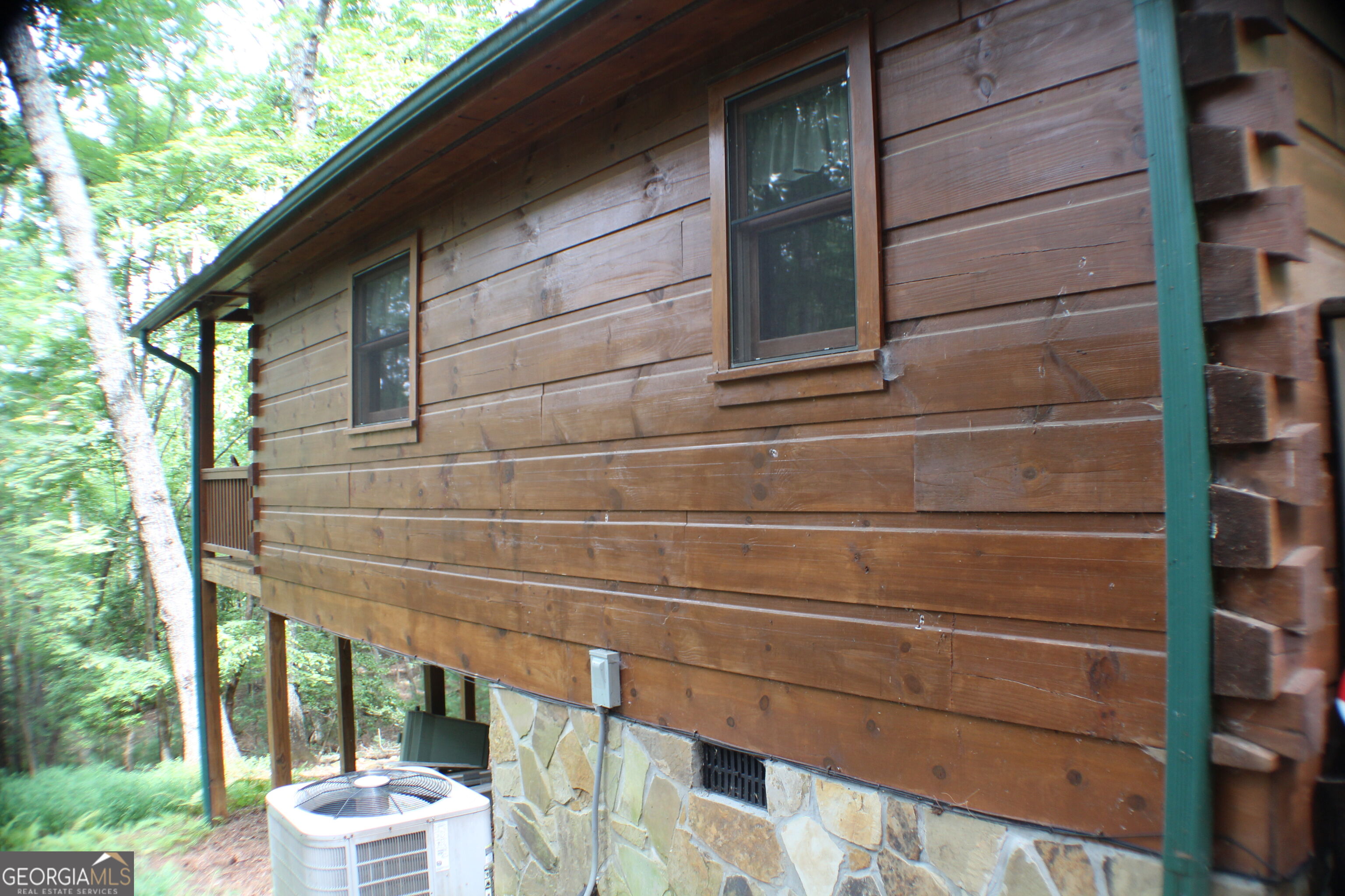 90 Pine Tree Drive Property Photo 24