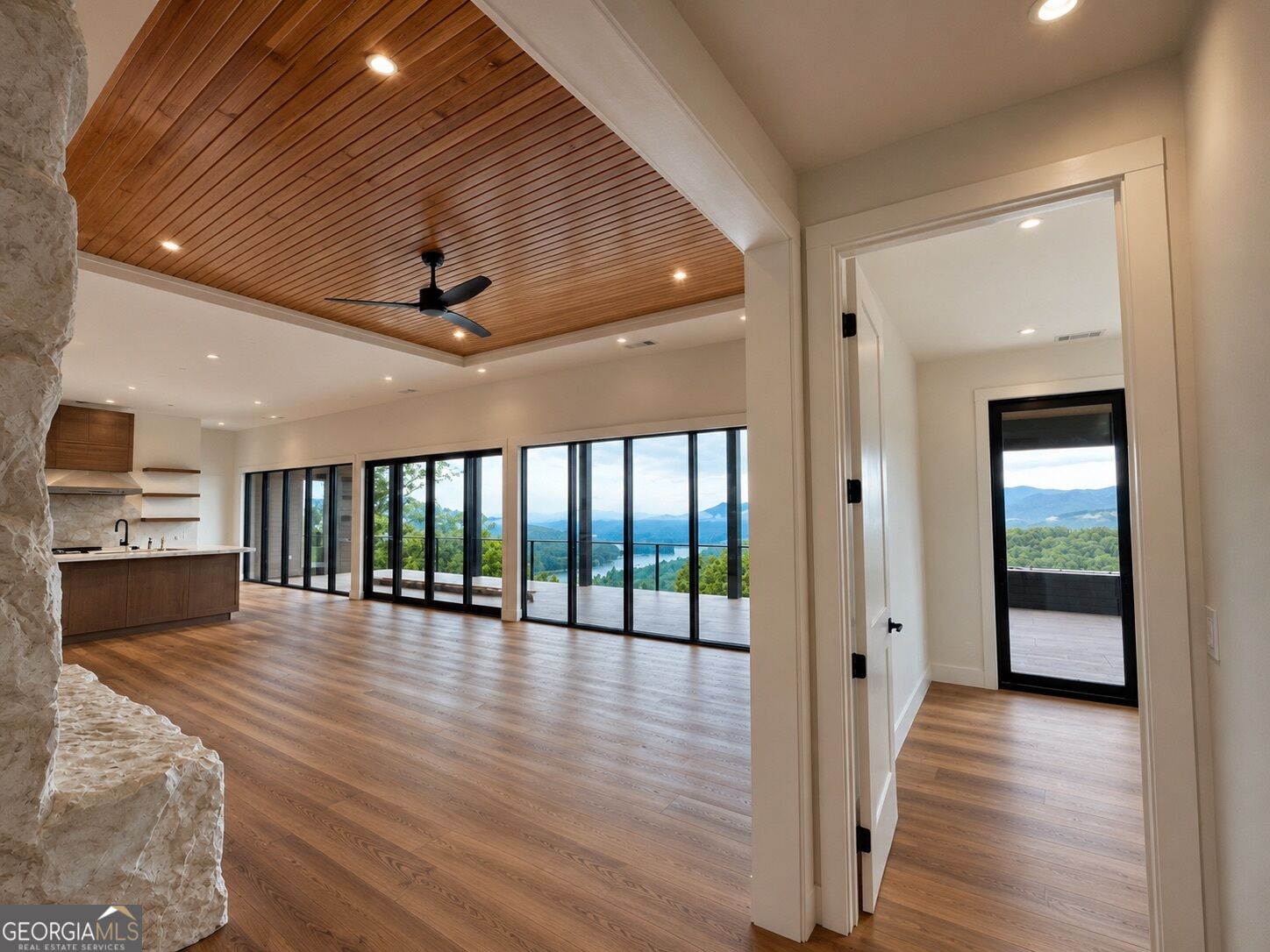 831 Sonya Road Property Photo 32