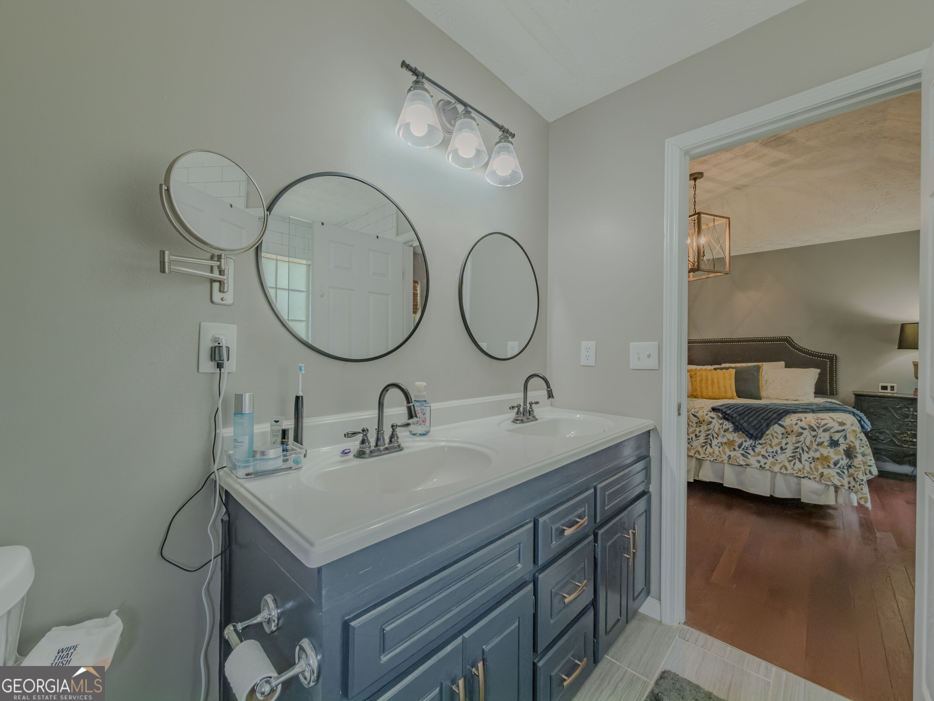 1505 Nunnally Way Property Photo 4