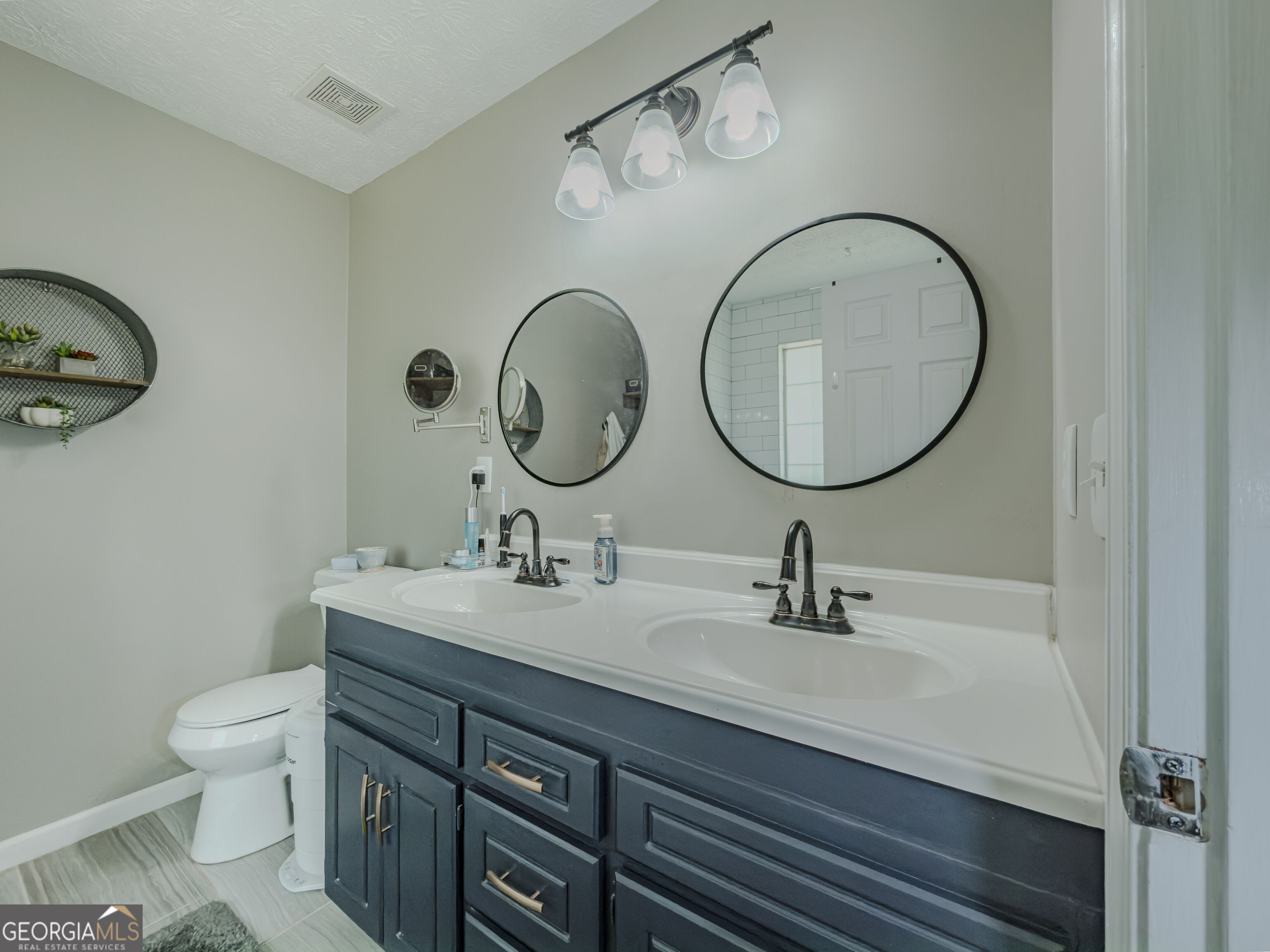 1505 Nunnally Way Property Photo 25
